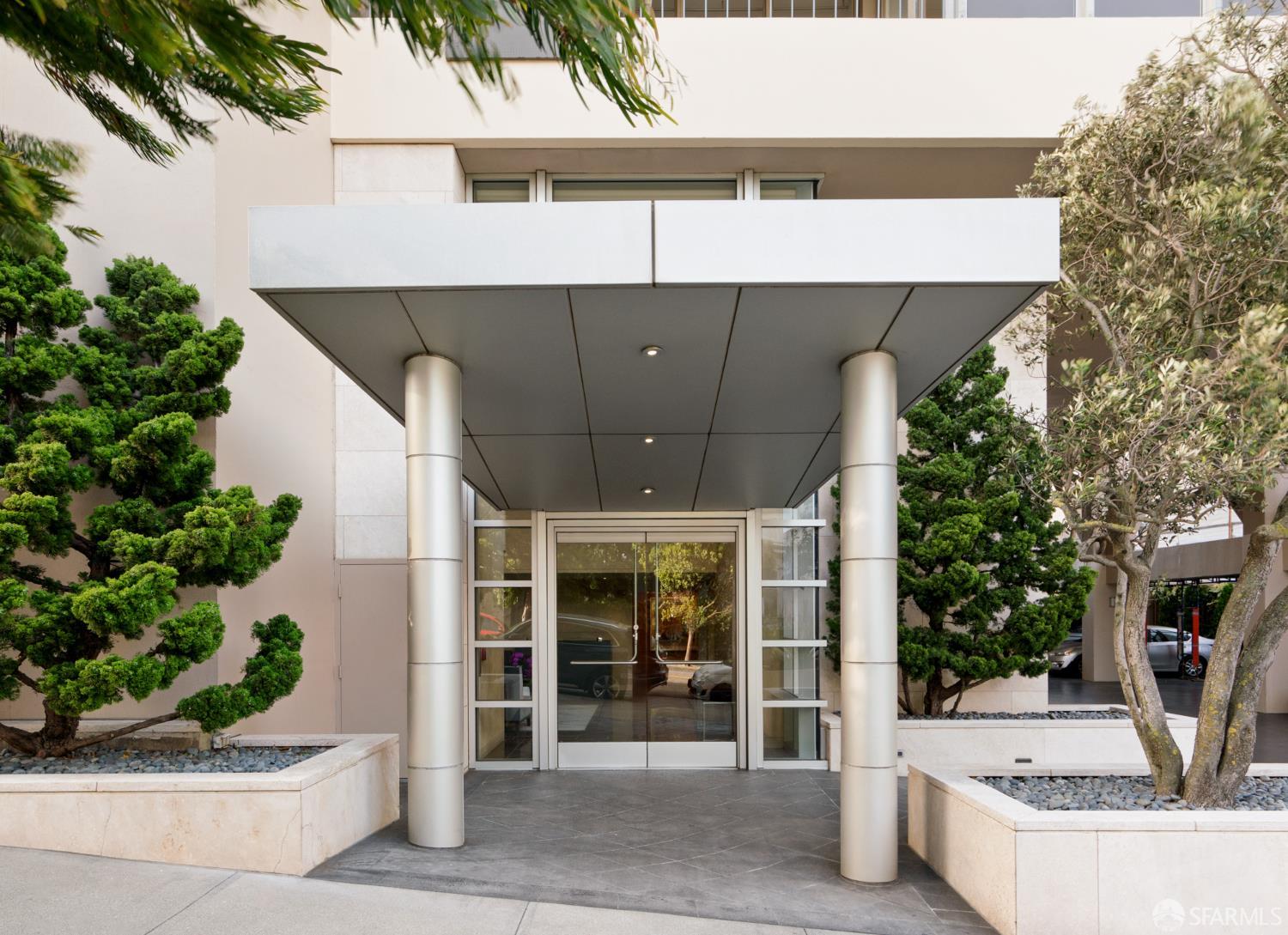 Detail Gallery Image 38 of 39 For 1070 Green St #801,  San Francisco,  CA 94133 - 2 Beds | 2/1 Baths