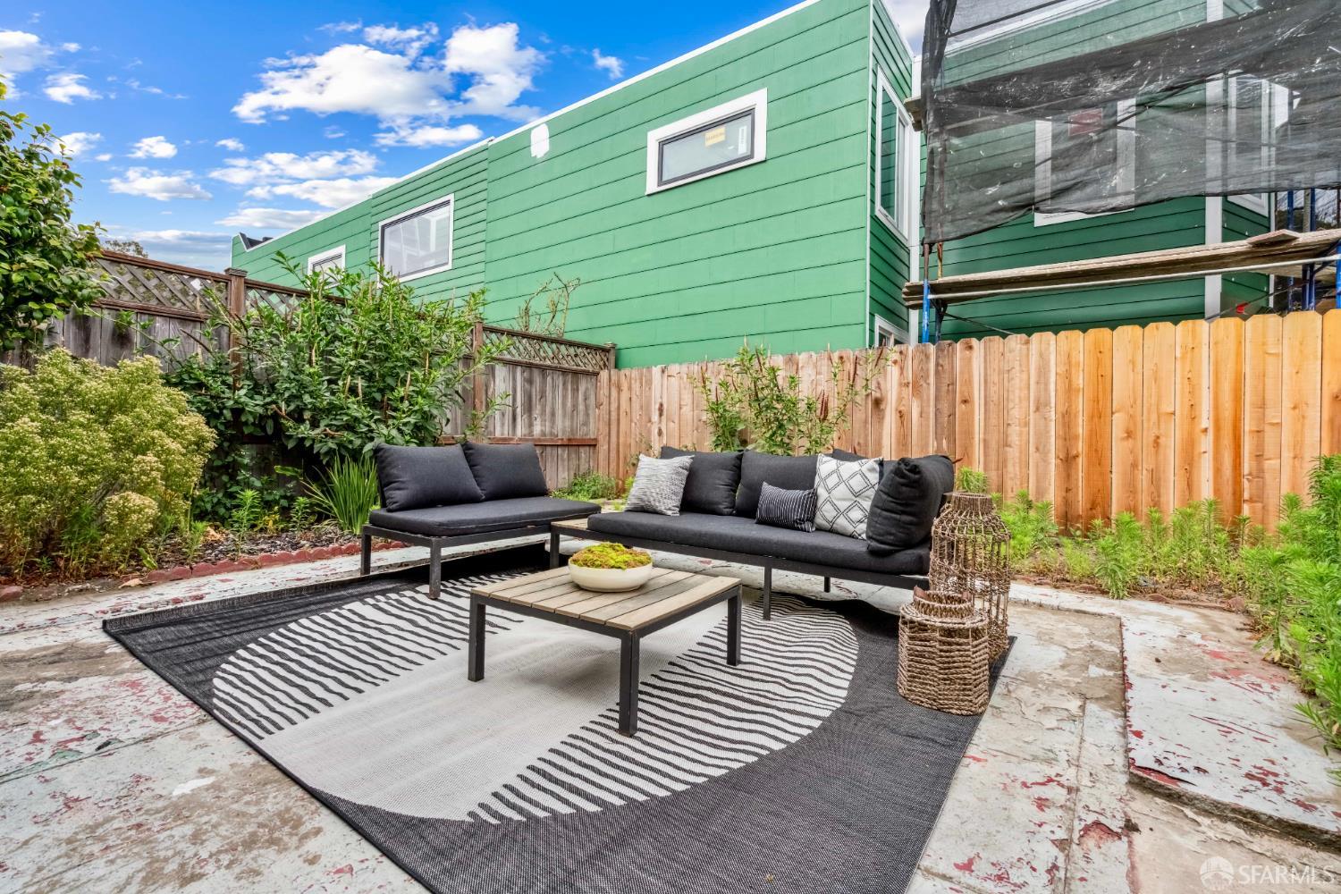 Detail Gallery Image 41 of 54 For 1210 40th Ave, San Francisco,  CA 94122 - 3 Beds | 2/1 Baths