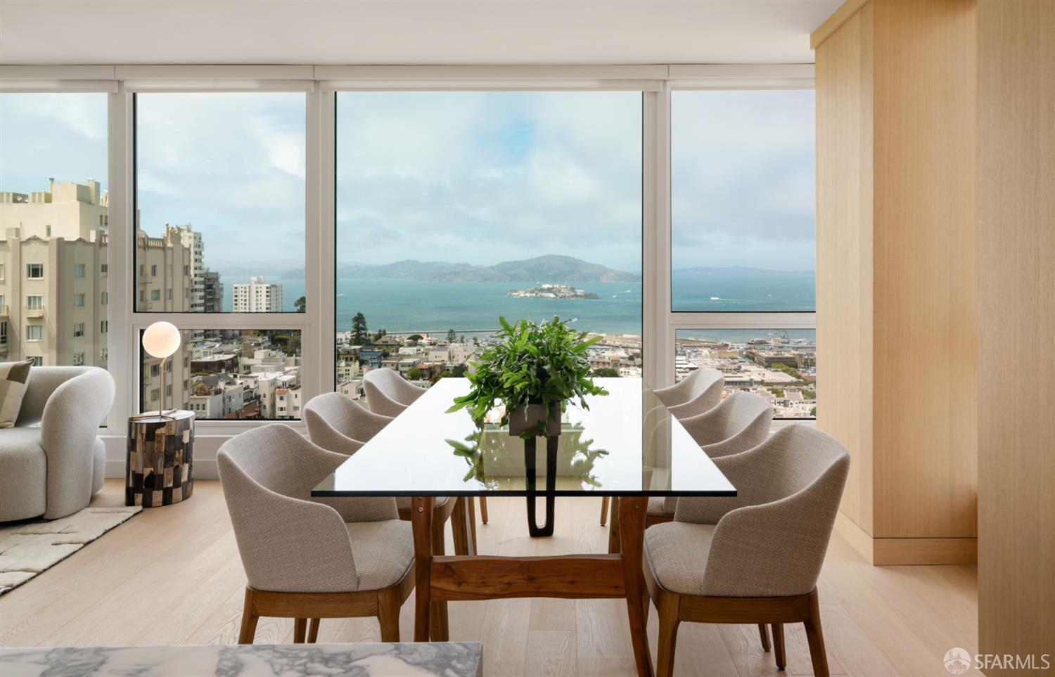Detail Gallery Image 10 of 39 For 1070 Green St #801,  San Francisco,  CA 94133 - 2 Beds | 2/1 Baths