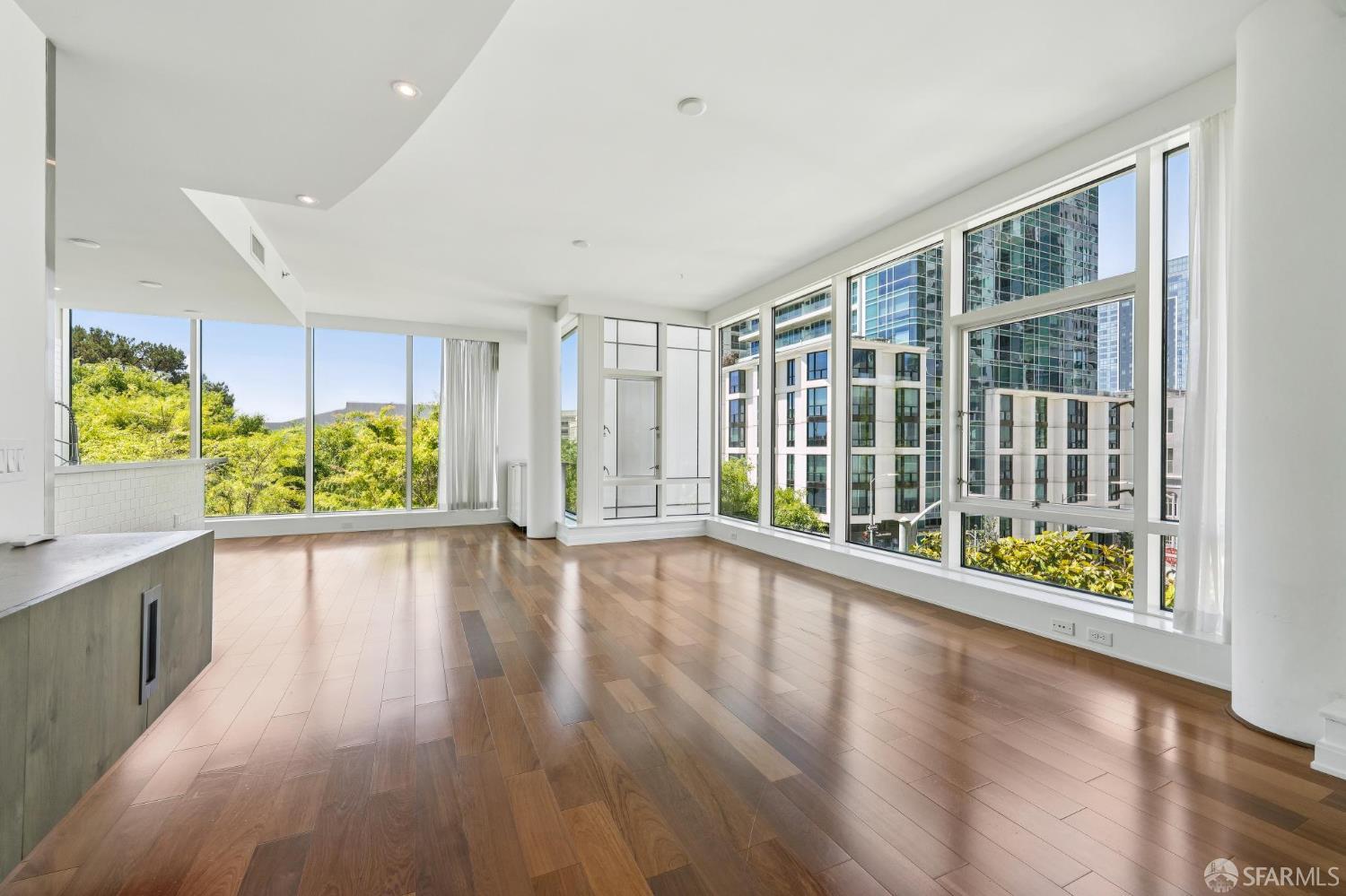 Detail Gallery Image 5 of 28 For 489 Harrison St #506,  San Francisco,  CA 94105 - 2 Beds | 2 Baths