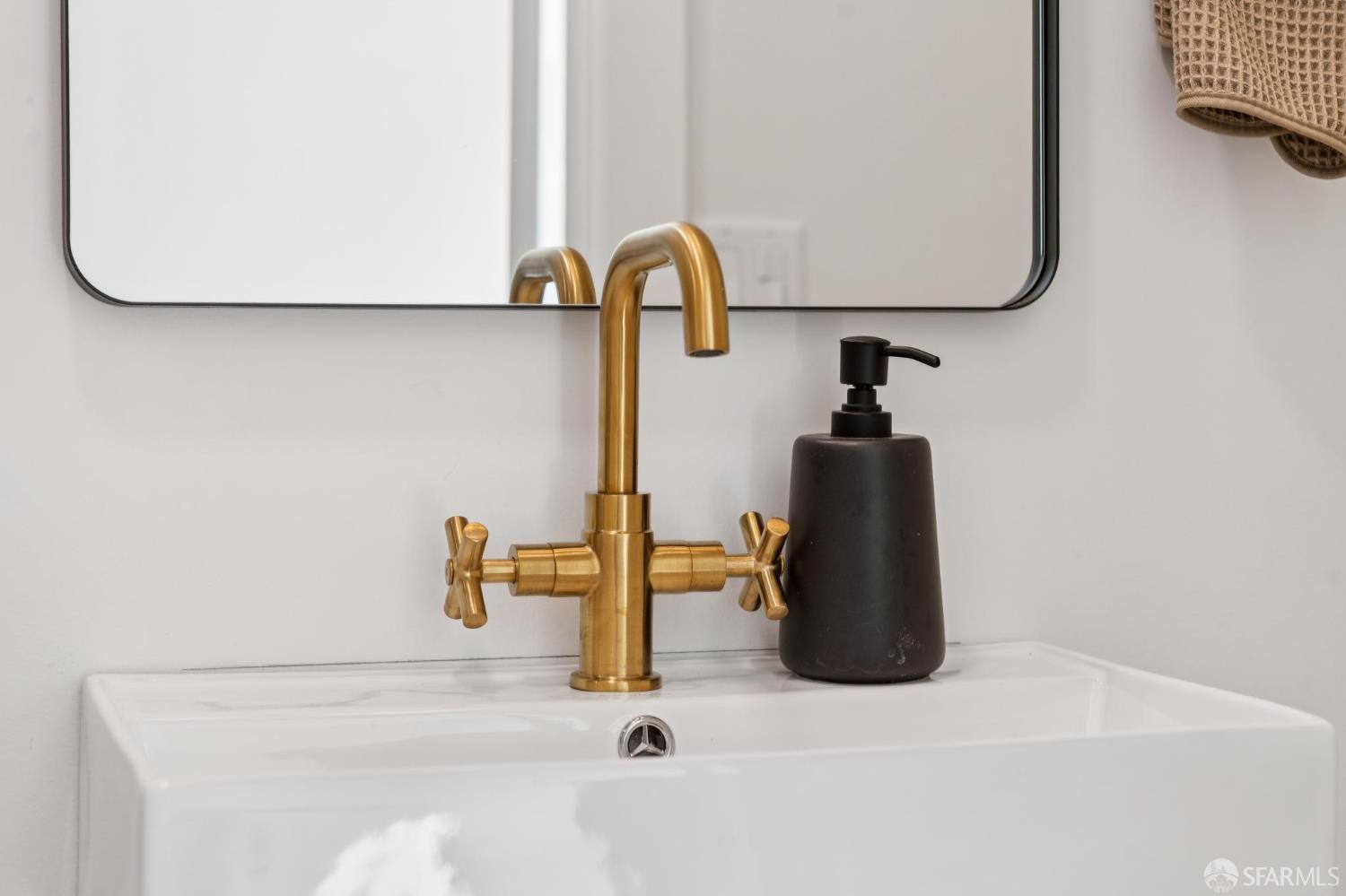 Detail Gallery Image 73 of 83 For 284 Allison St, San Francisco,  CA 94112 - 3 Beds | 2 Baths