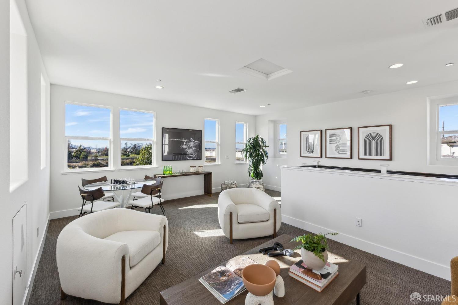 Detail Gallery Image 43 of 52 For 2768 Bette St, Alameda,  CA 94501 - 4 Beds | 3/1 Baths