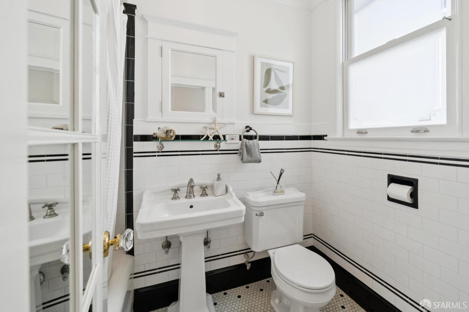 Photo #25: 425056478 Listing: Photo #25