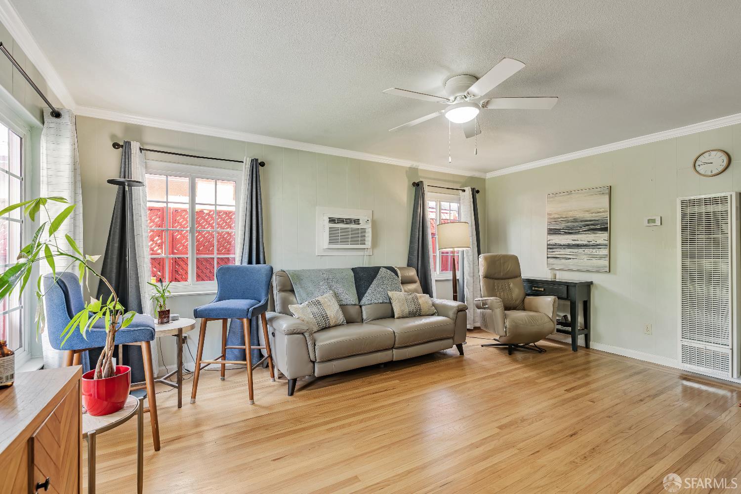 Detail Gallery Image 4 of 24 For 118 Tiffany Dr, Pittsburg,  CA 94565 - 3 Beds | 2 Baths