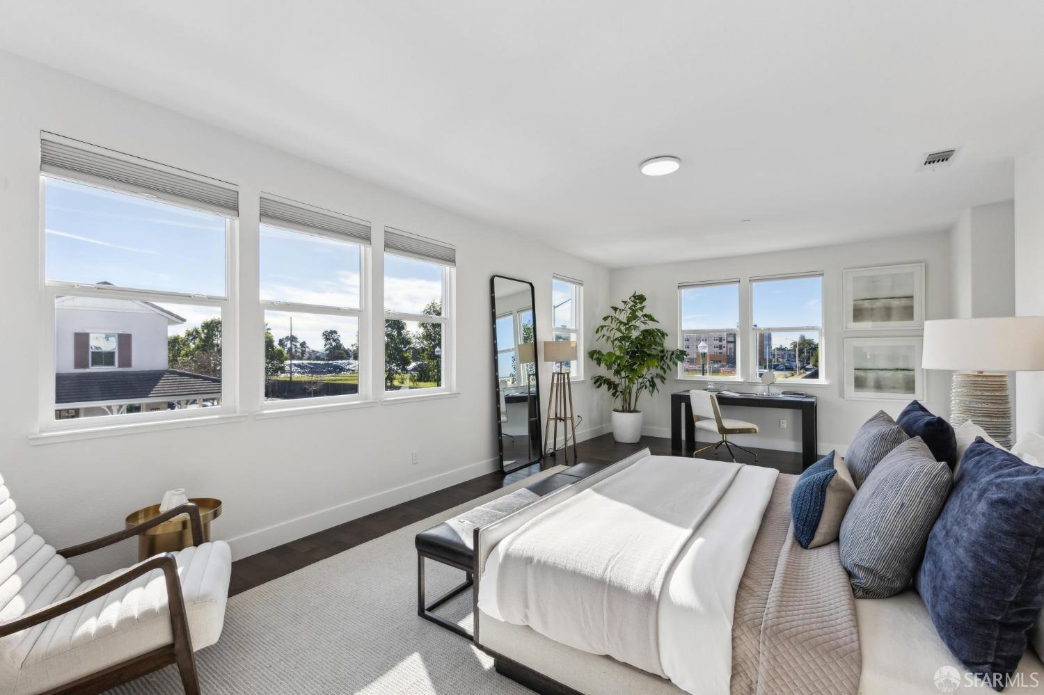 Detail Gallery Image 32 of 52 For 2768 Bette St, Alameda,  CA 94501 - 4 Beds | 3/1 Baths