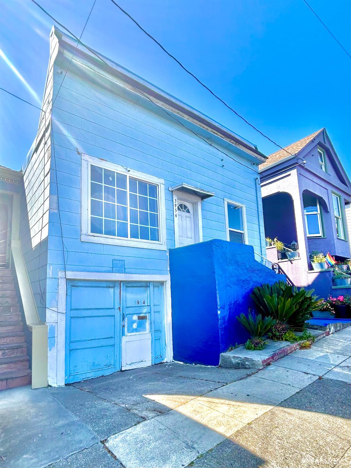 Detail Gallery Image 2 of 2 For 3954 Folsom St, San Francisco,  CA 94110 - 1 Beds | 1 Baths