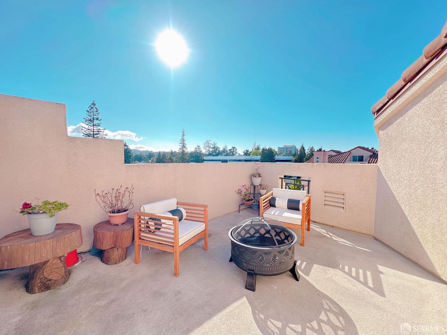 Detail Gallery Image 27 of 30 For 1951 Ofarrell St #420,  San Mateo,  CA 94403 - 2 Beds | 1 Baths