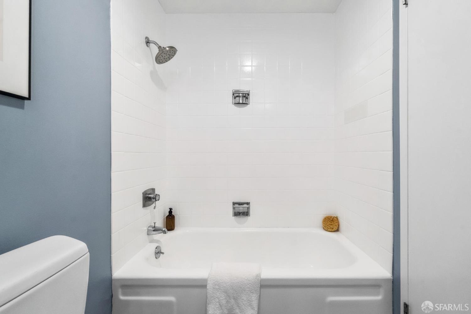 Detail Gallery Image 39 of 42 For 1520 Taylor St #103,  San Francisco,  CA 94133 - 2 Beds | 2 Baths