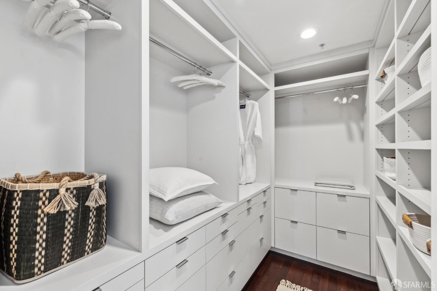 Detail Gallery Image 27 of 62 For 39 Miguel St, San Francisco,  CA 94131 - 4 Beds | 3/2 Baths