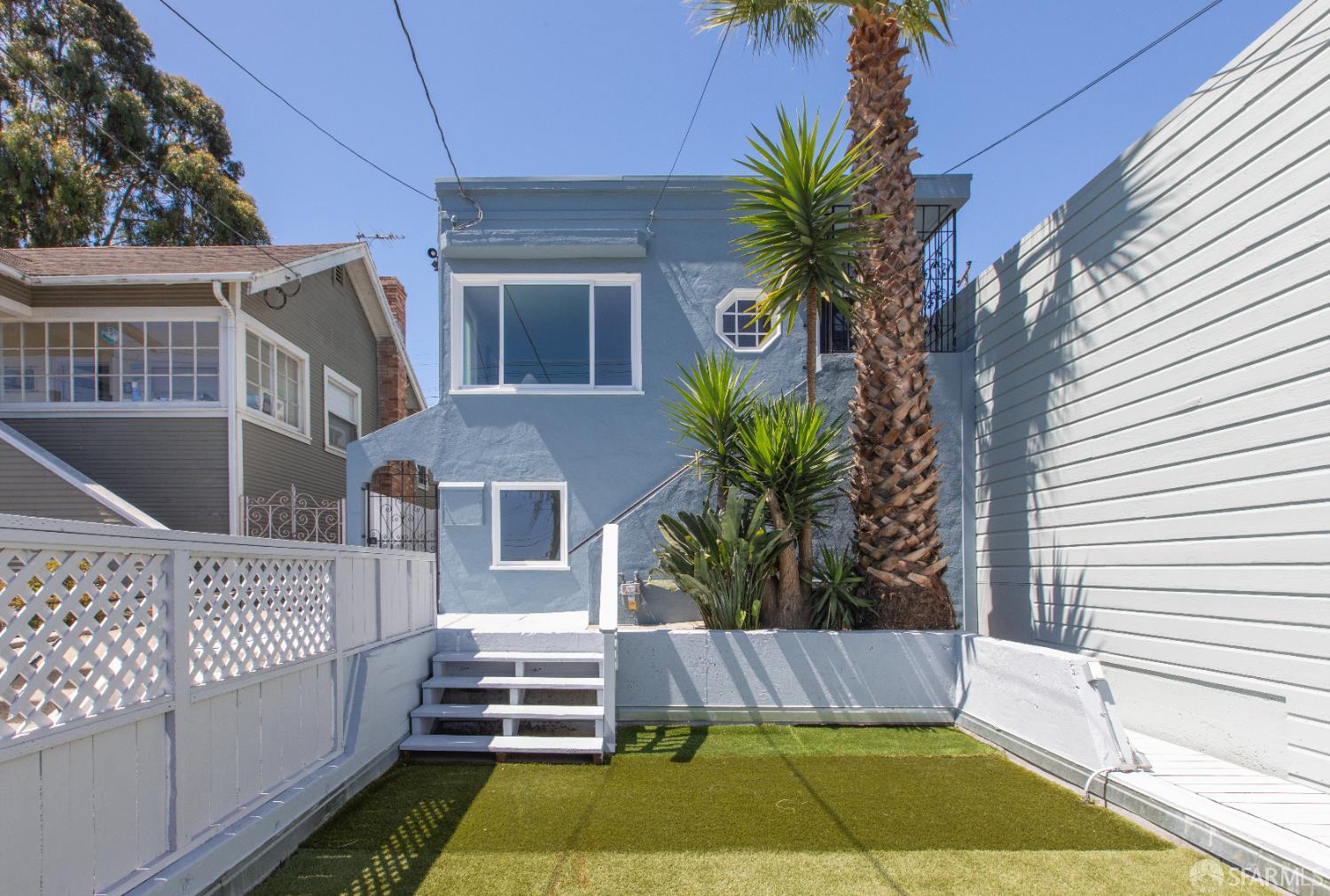 Detail Gallery Image 2 of 98 For 939 Innes Ave, San Francisco,  CA 94124 - 2 Beds | 2 Baths