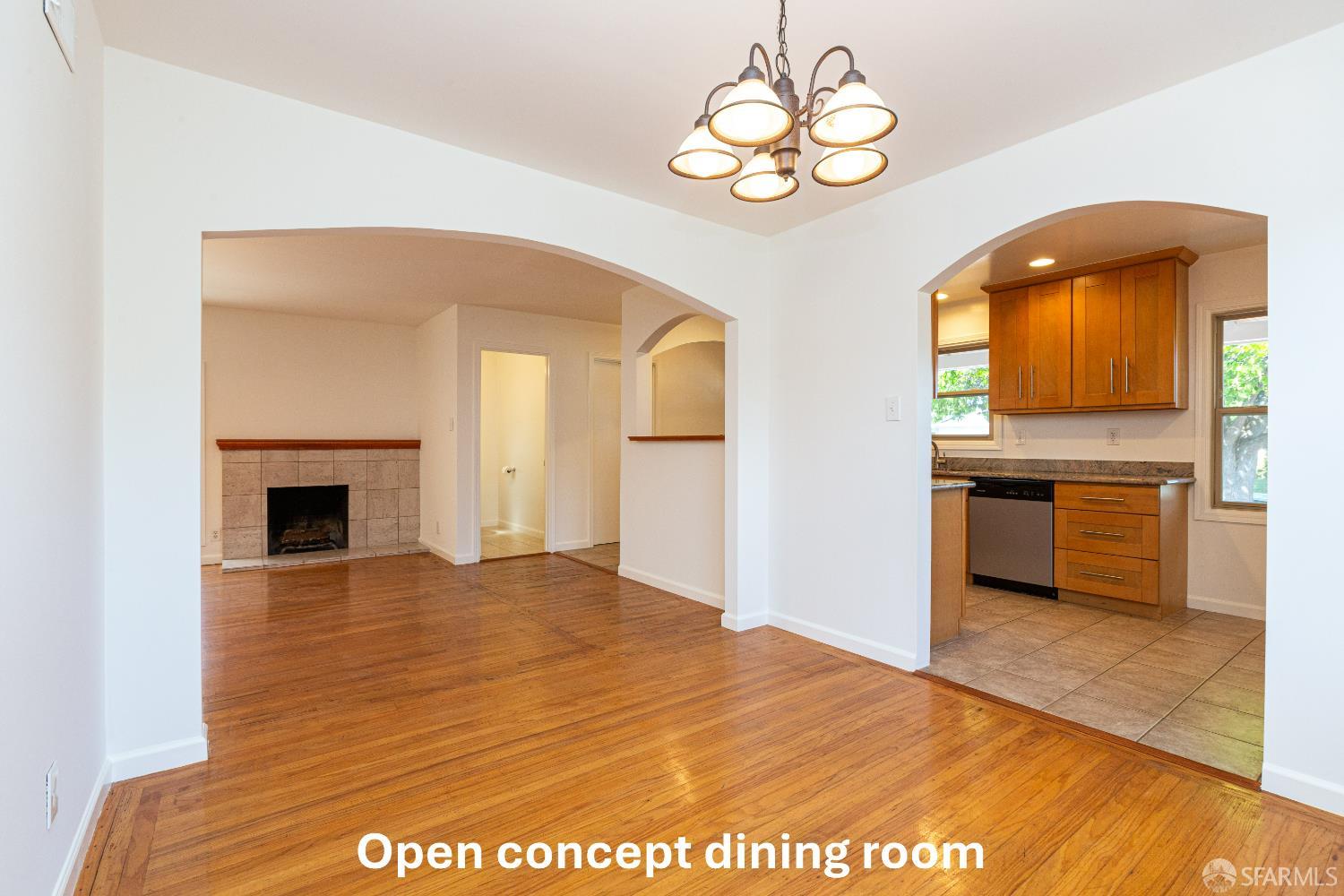 Detail Gallery Image 6 of 26 For 720 Santa Paula Ave, Sunnyvale,  CA 94085 - 3 Beds | 1/1 Baths