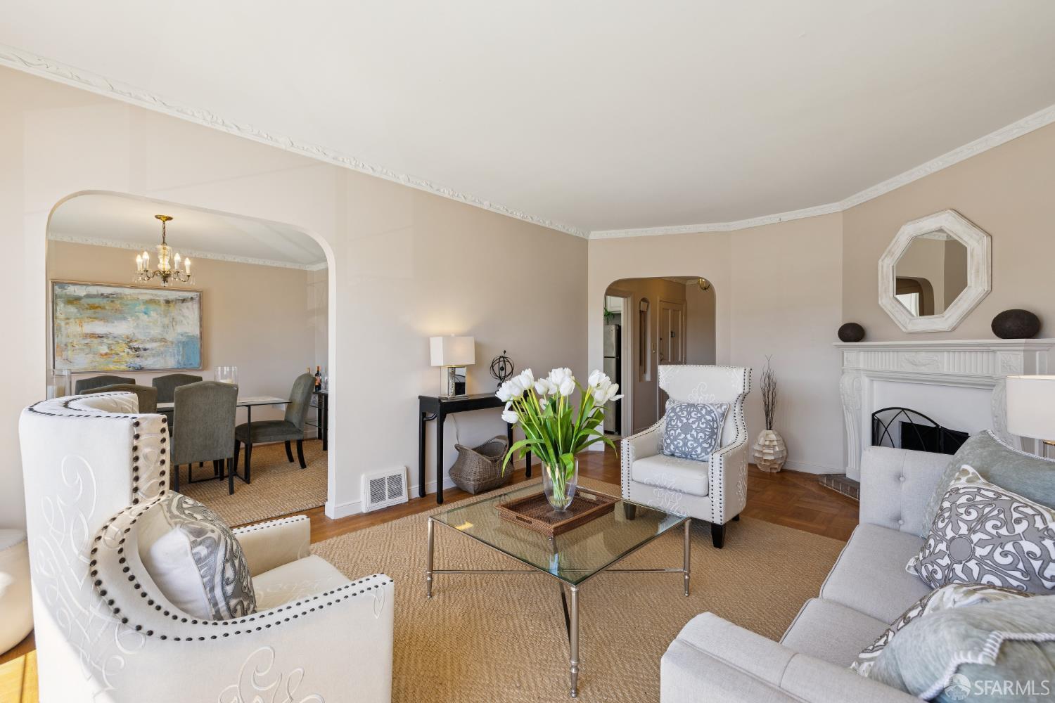 Detail Gallery Image 8 of 37 For 1874 34th Ave, San Francisco,  CA 94122 - 4 Beds | 4 Baths