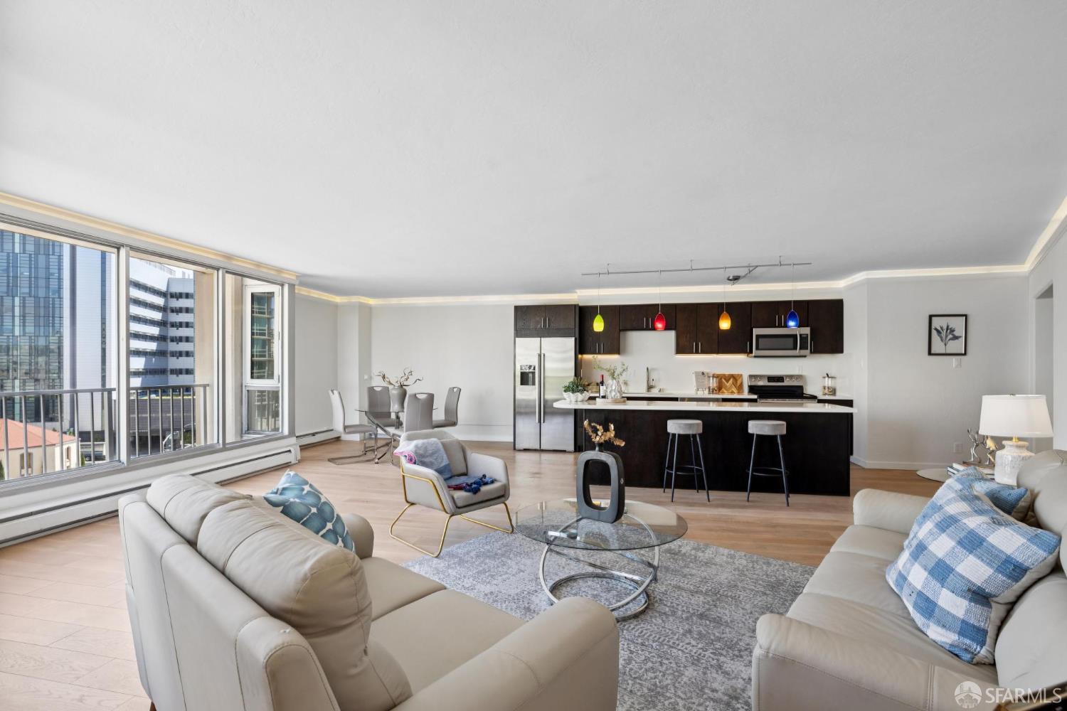 Photo #10: 425047894 Listing: Photo #10