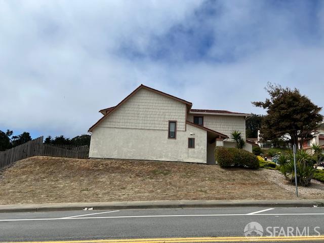 Detail Gallery Image 31 of 34 For 11 Seville Way, South San Francisco,  CA 94080 - 4 Beds | 2/1 Baths