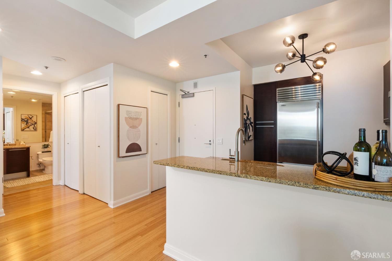 Detail Gallery Image 9 of 59 For 425 1st St #1601,  San Francisco,  CA 94105 - 1 Beds | 1 Baths