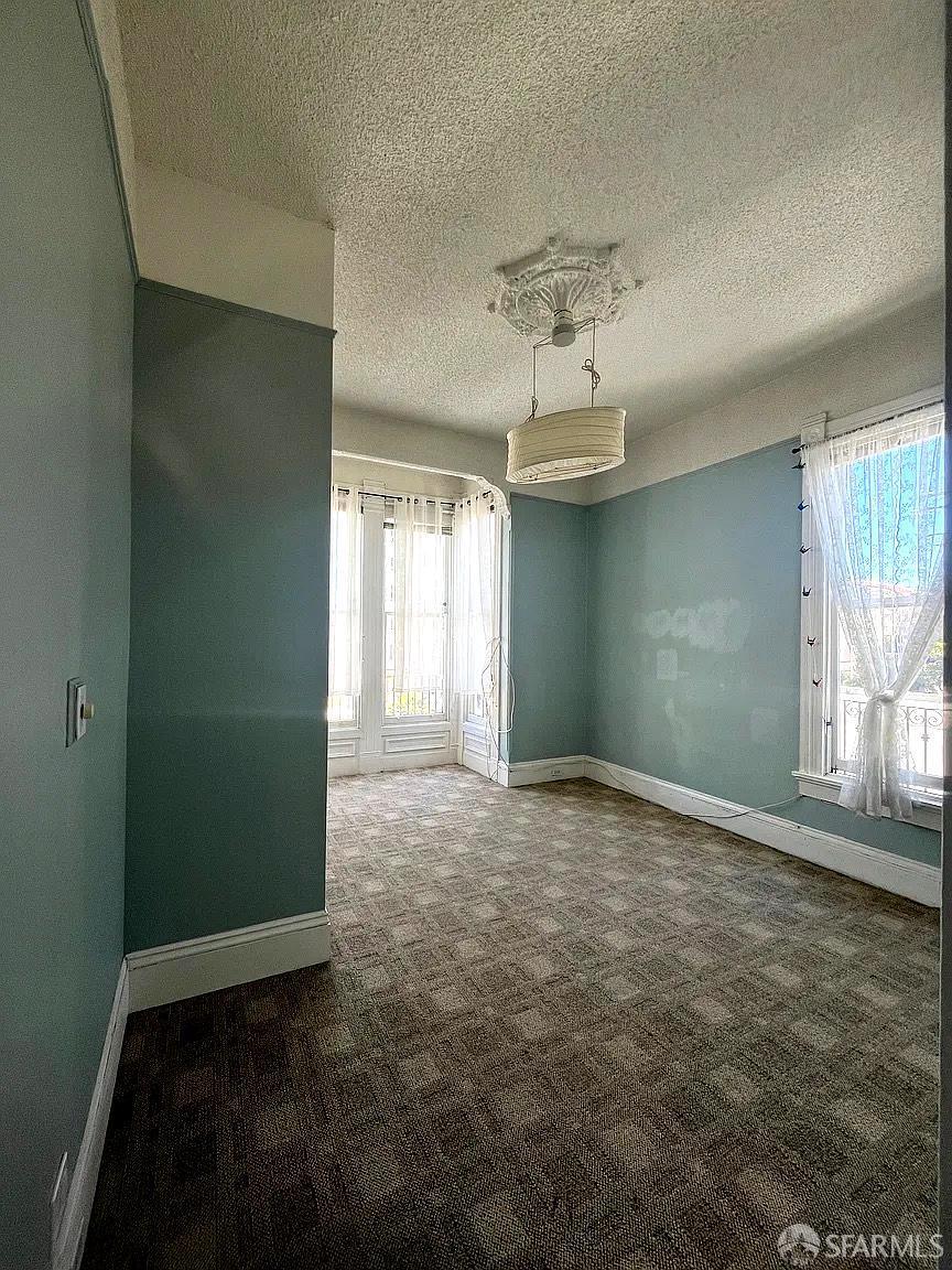 Detail Gallery Image 10 of 19 For 3173 21st St, San Francisco,  CA 94110 - – Beds | – Baths