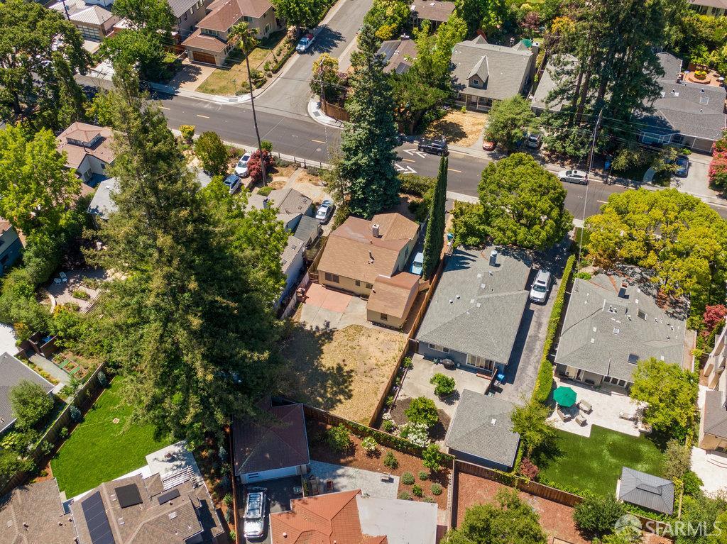 Detail Gallery Image 54 of 99 For 1304 Orange Ave, Menlo Park,  CA 94025 - 2 Beds | 1 Baths
