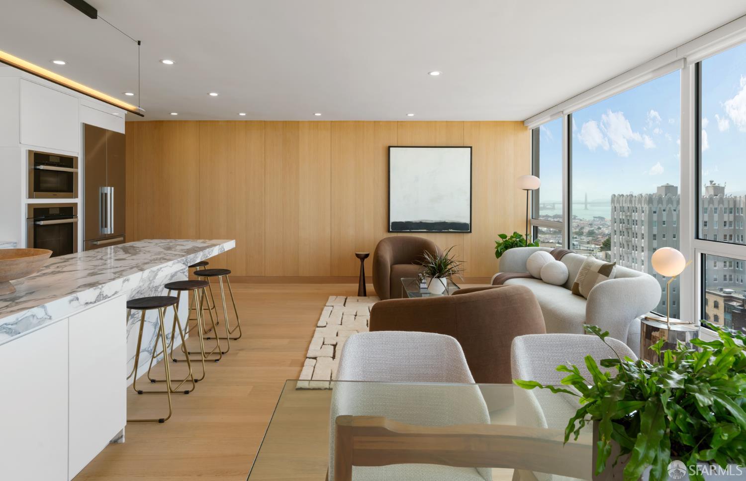 Detail Gallery Image 9 of 39 For 1070 Green St #801,  San Francisco,  CA 94133 - 2 Beds | 2/1 Baths