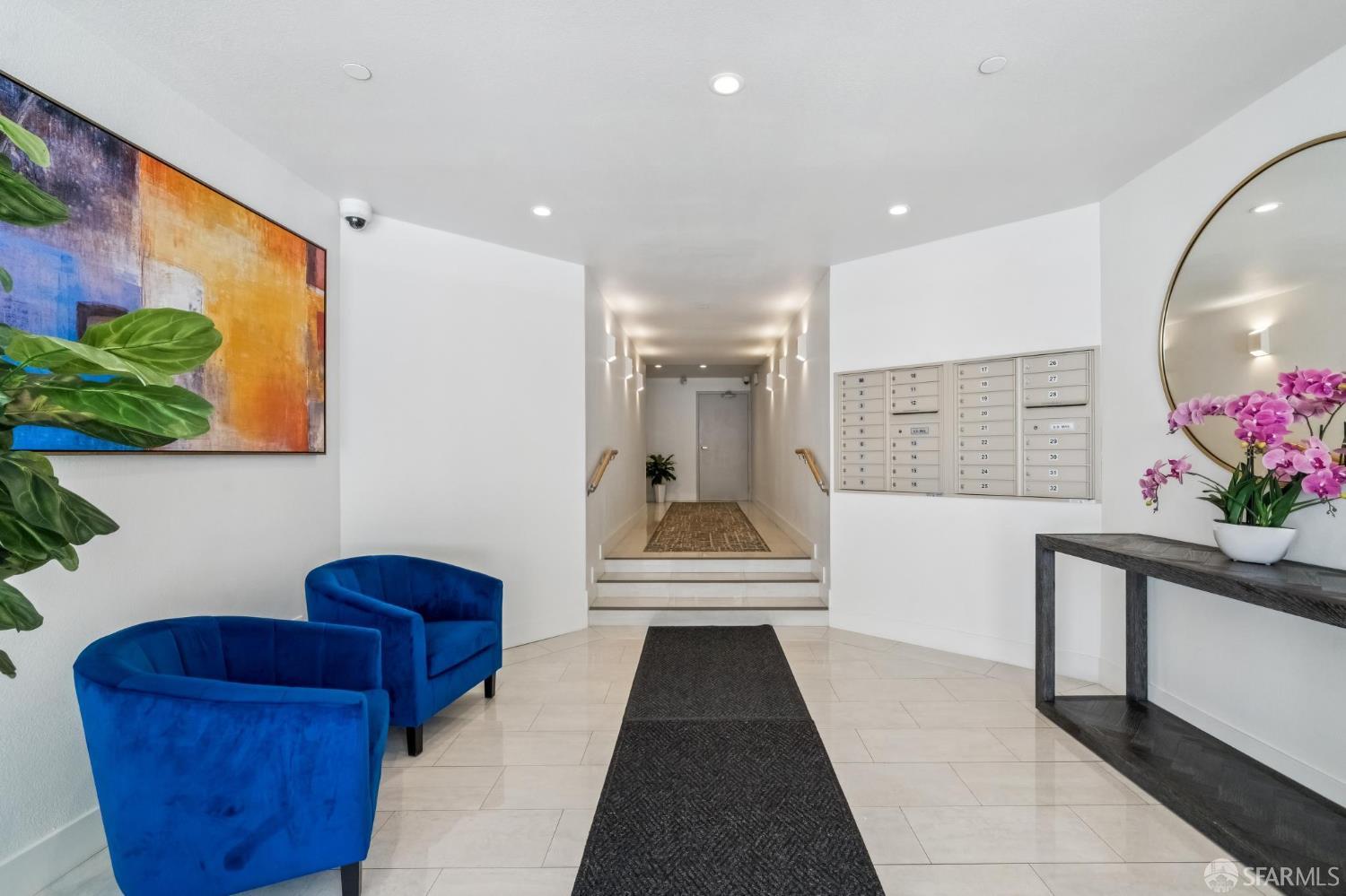 Detail Gallery Image 2 of 42 For 1520 Taylor St #103,  San Francisco,  CA 94133 - 2 Beds | 2 Baths