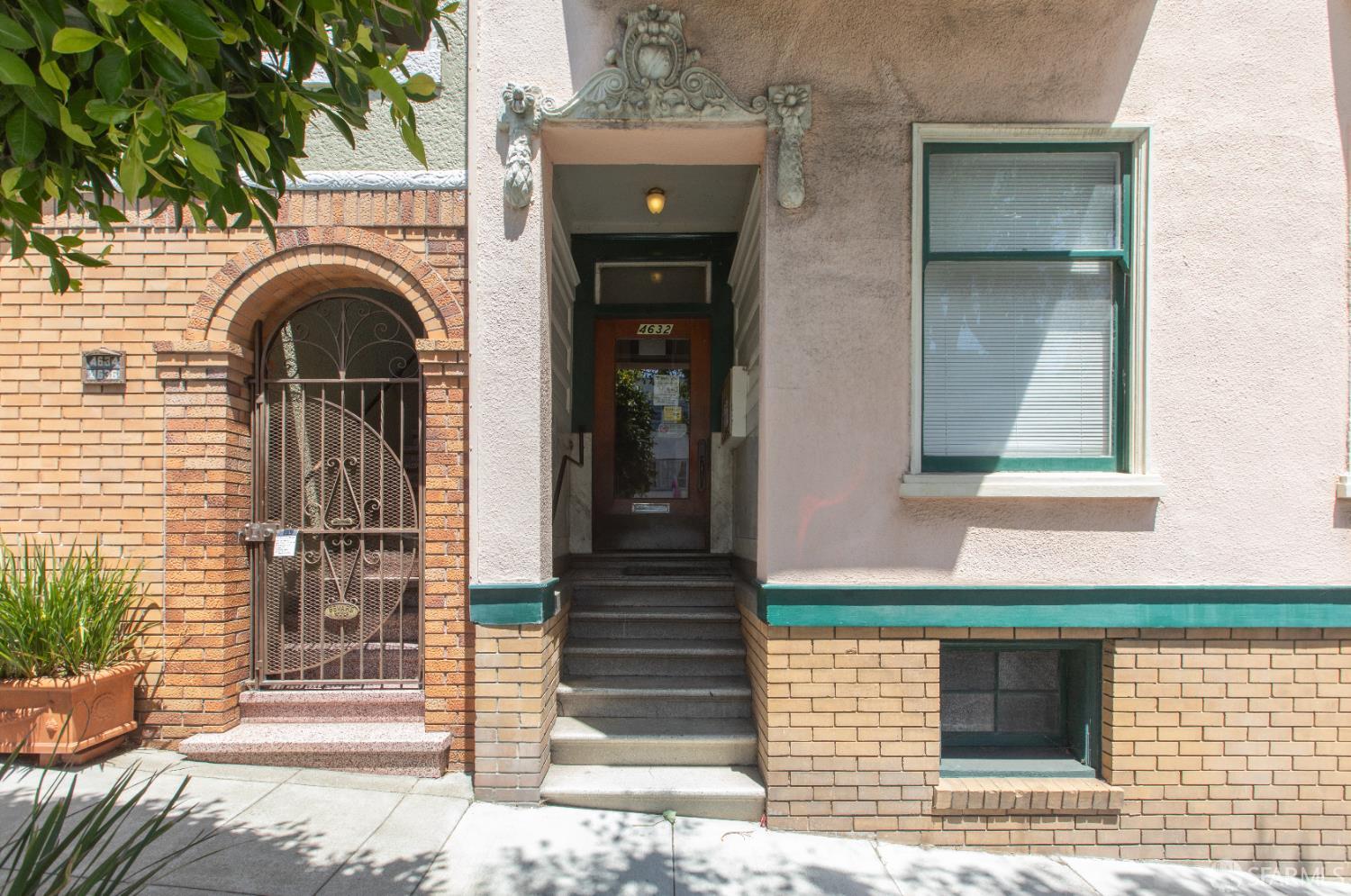 Detail Gallery Image 9 of 24 For 4632 18th St, San Francisco,  CA 94114 - – Beds | – Baths
