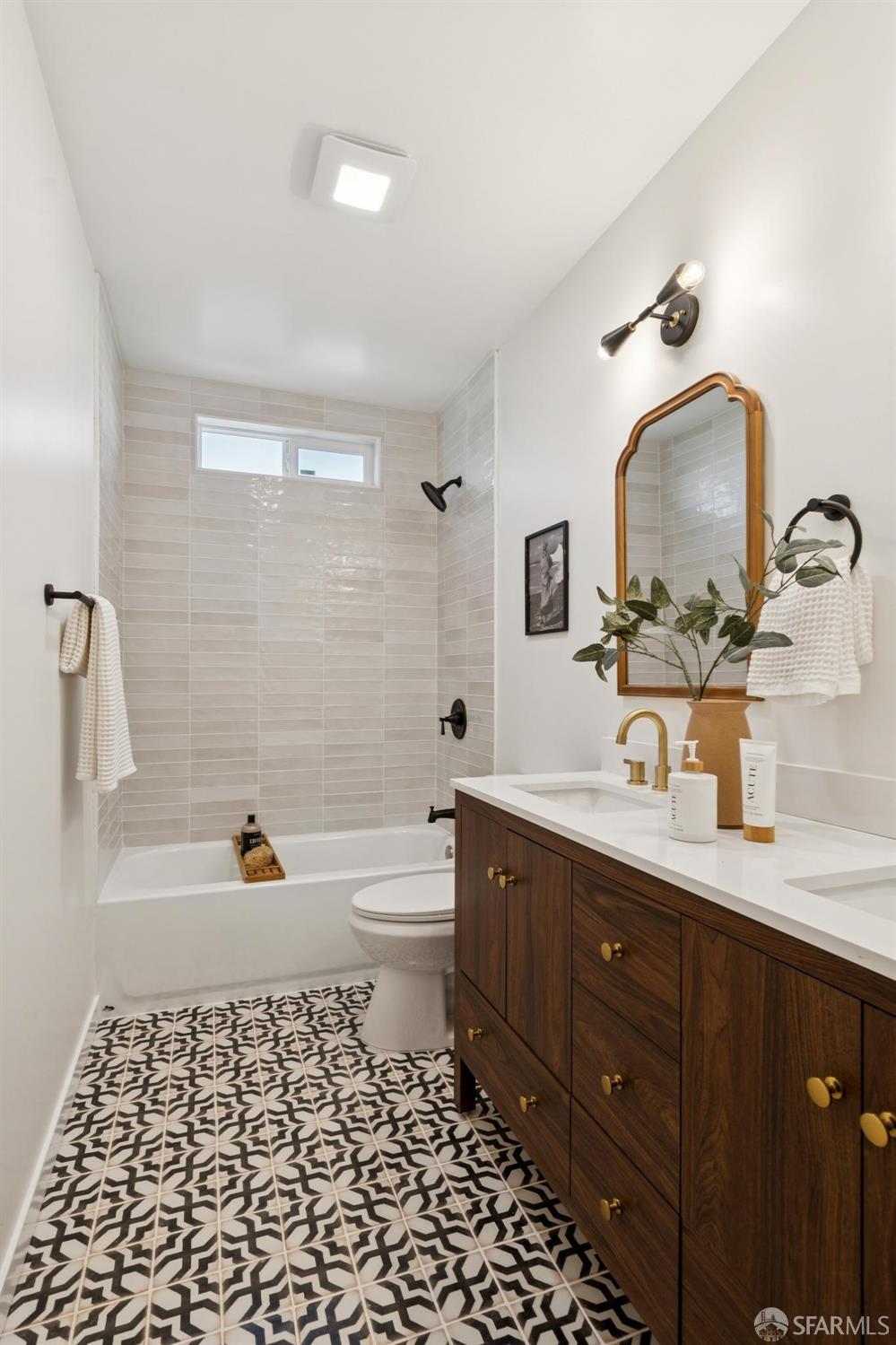 Detail Gallery Image 56 of 83 For 284 Allison St, San Francisco,  CA 94112 - 3 Beds | 2 Baths