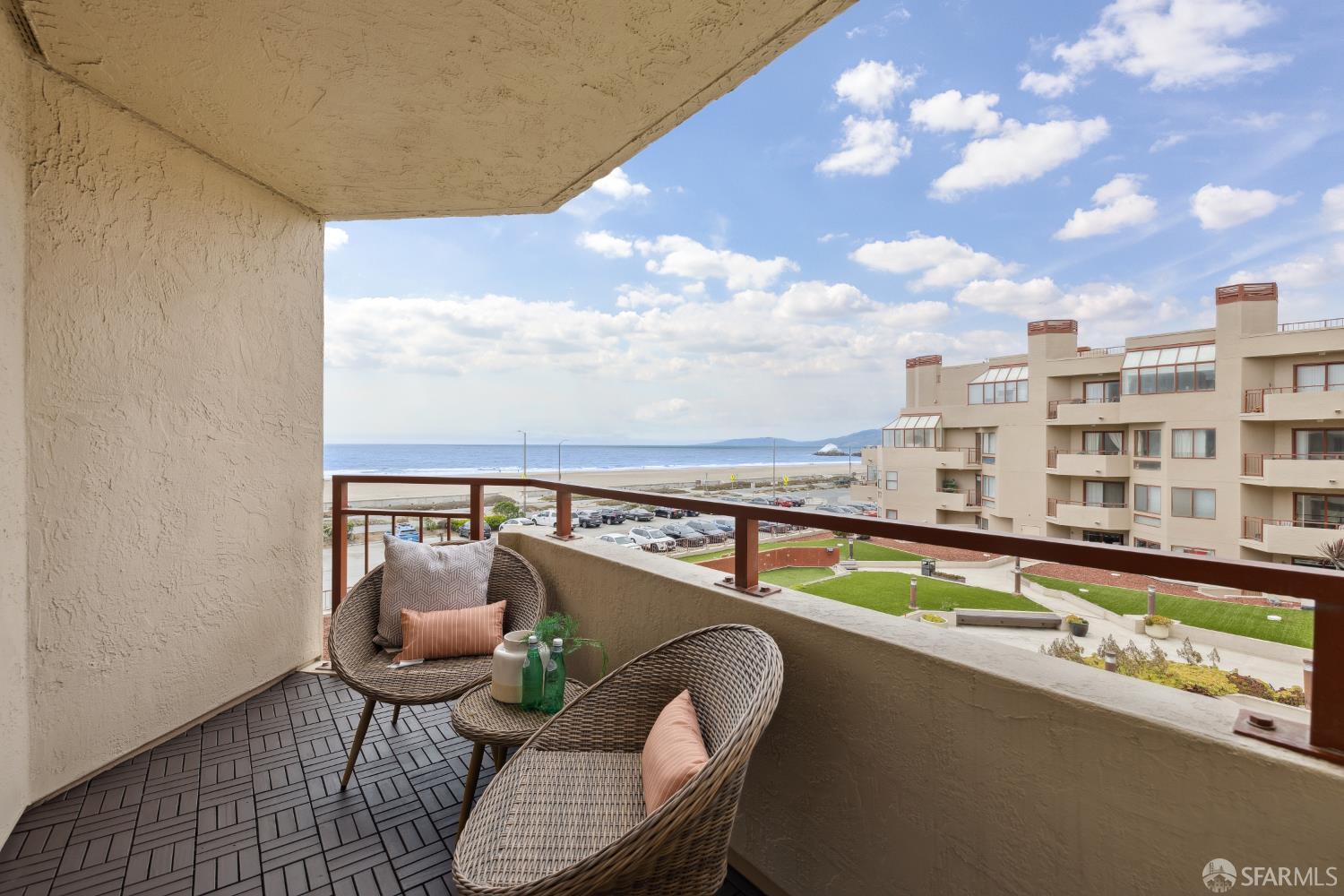 Detail Gallery Image 3 of 37 For 855 La Playa St #360,  San Francisco,  CA 94121 - 2 Beds | 2 Baths