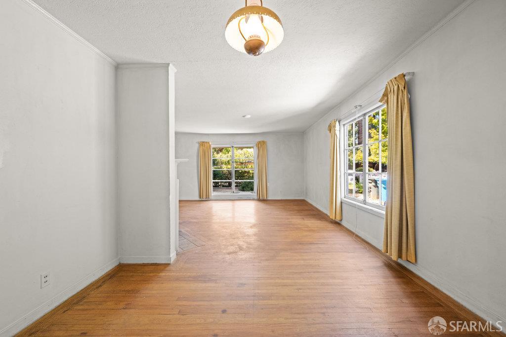 Detail Gallery Image 18 of 99 For 1304 Orange Ave, Menlo Park,  CA 94025 - 2 Beds | 1 Baths