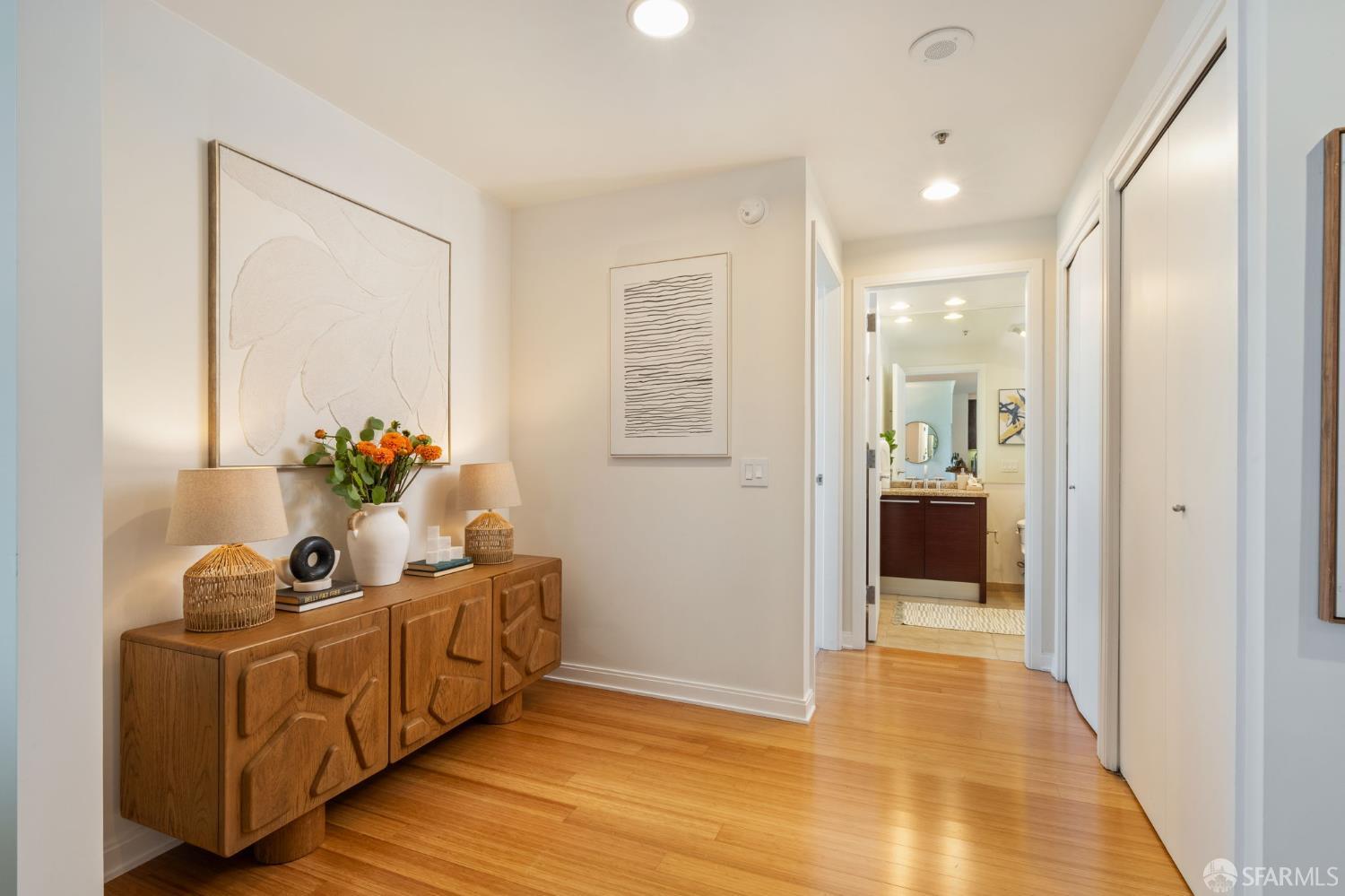 Detail Gallery Image 10 of 59 For 425 1st St #1601,  San Francisco,  CA 94105 - 1 Beds | 1 Baths