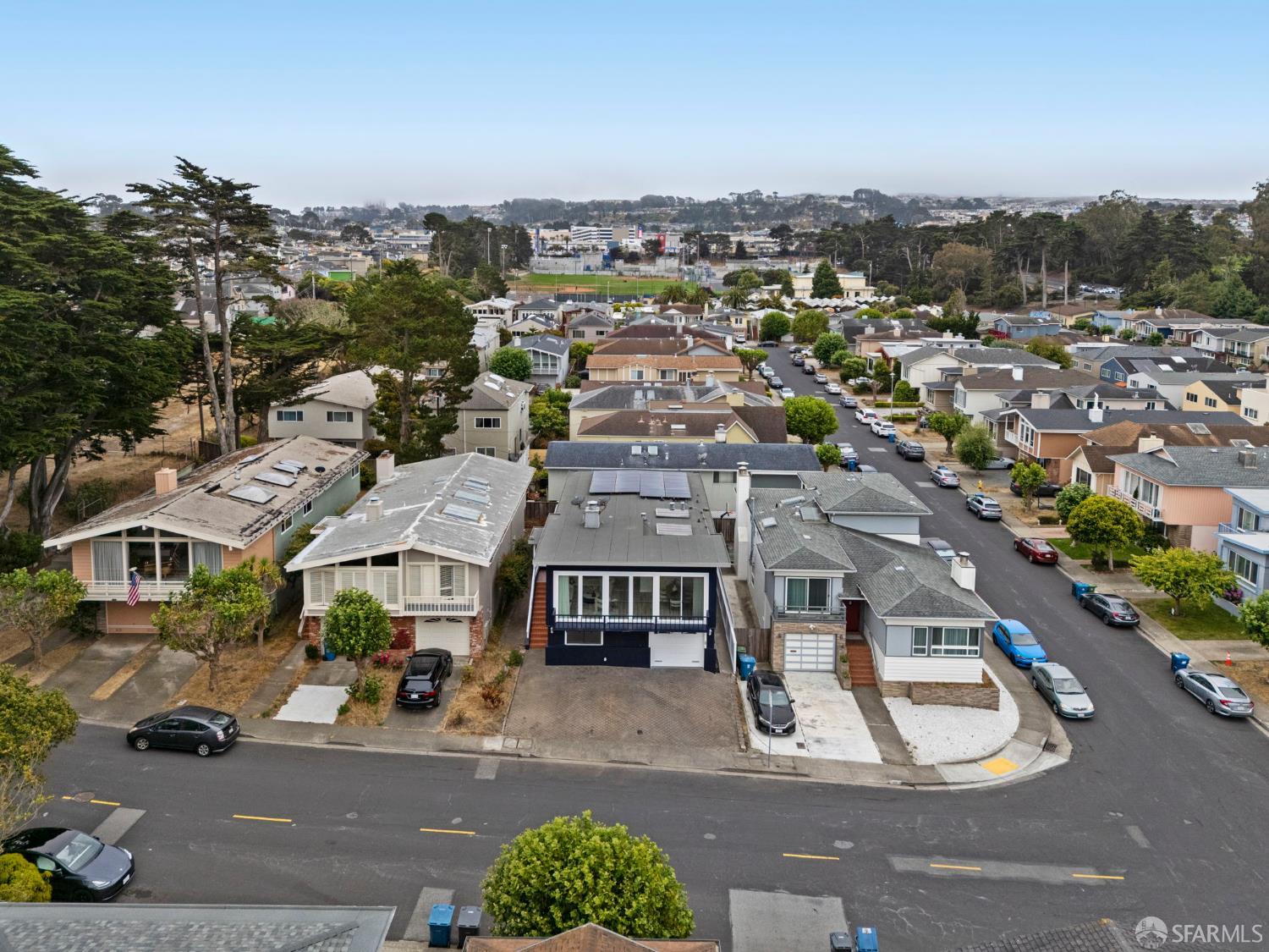 Detail Gallery Image 81 of 87 For 91 El Portal Way, Daly City,  CA 94015 - 6 Beds | 3 Baths
