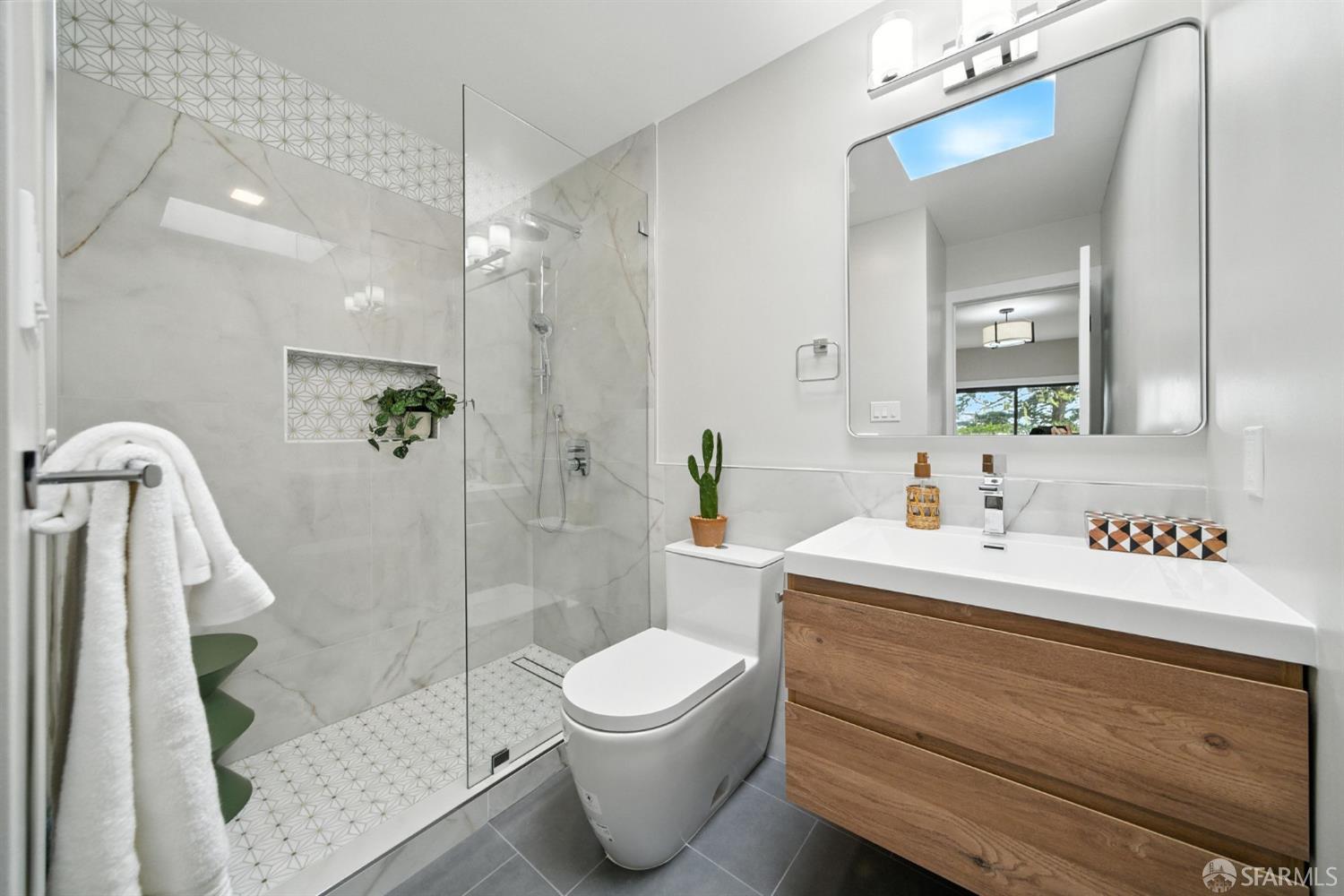 Detail Gallery Image 16 of 34 For 961 Teresita Blvd, San Francisco,  CA 94127 - 3 Beds | 3 Baths