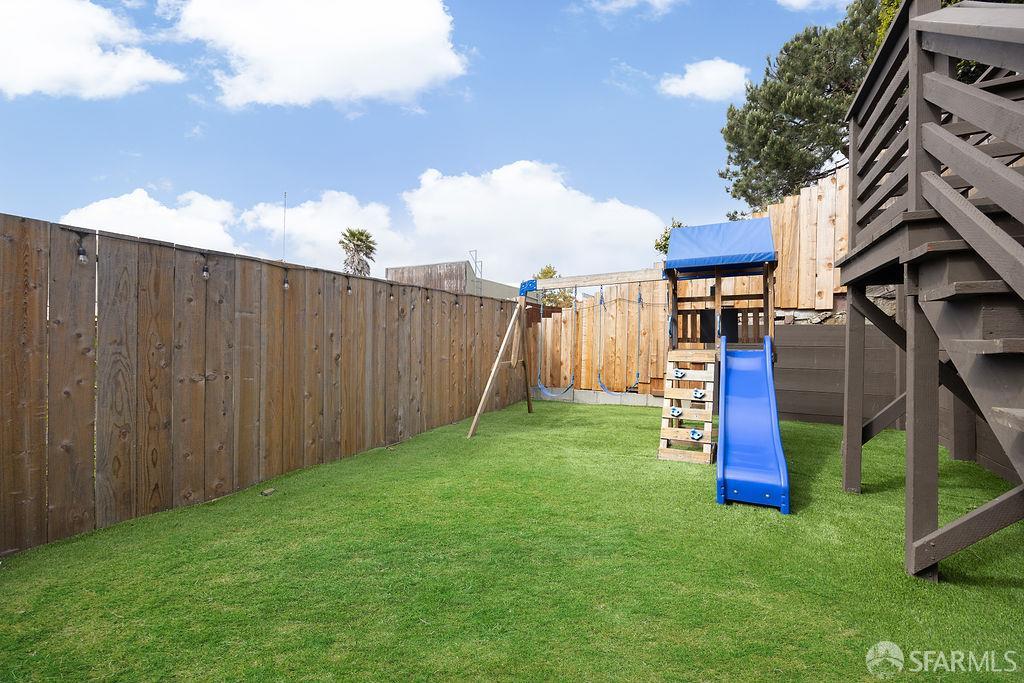 Detail Gallery Image 41 of 44 For 682 London St, San Francisco,  CA 94112 - 3 Beds | 2 Baths