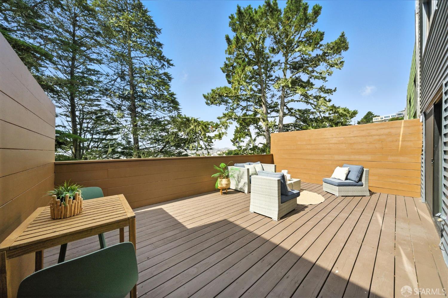 Detail Gallery Image 28 of 34 For 961 Teresita Blvd, San Francisco,  CA 94127 - 3 Beds | 3 Baths