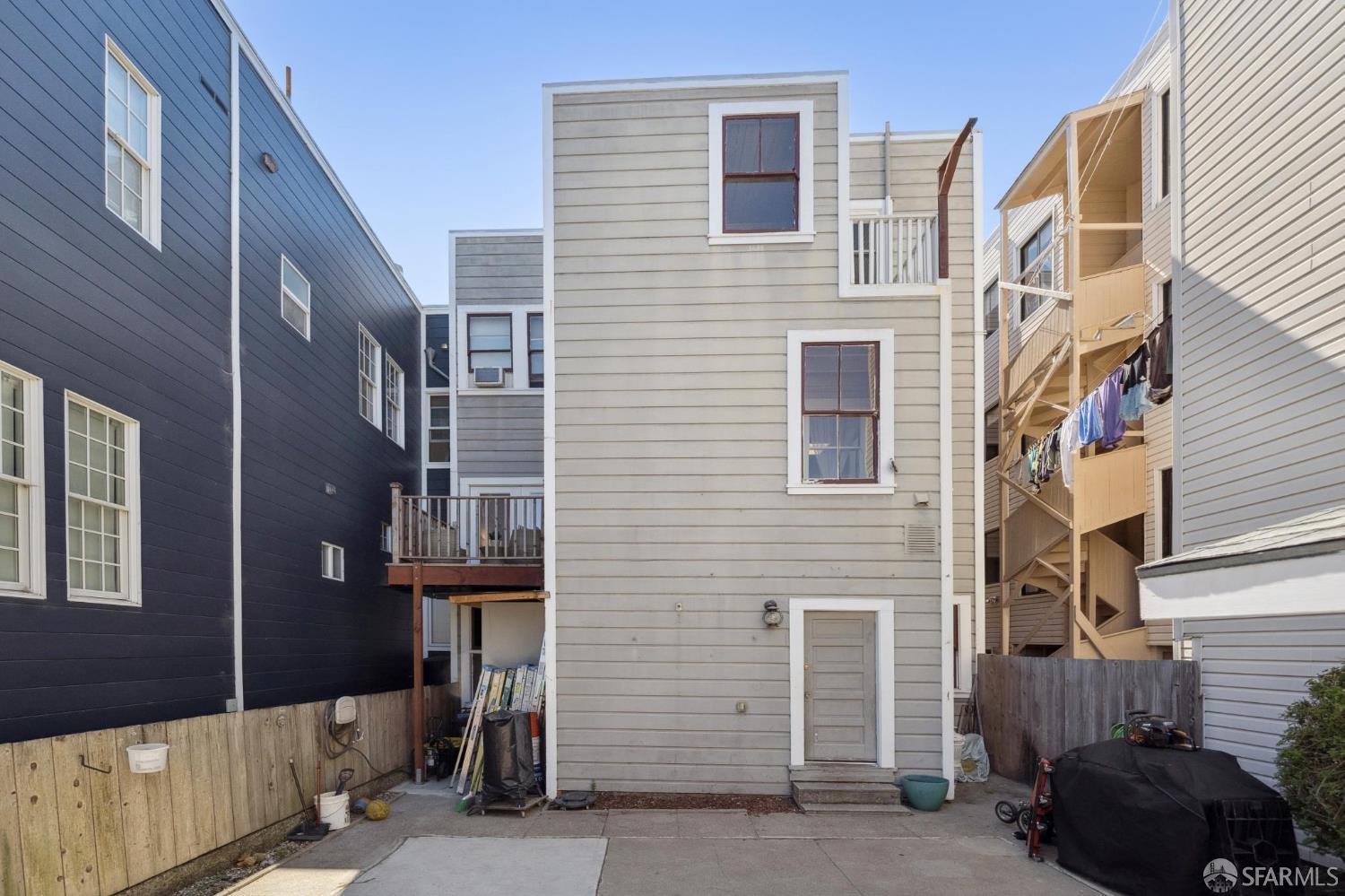 Detail Gallery Image 22 of 22 For 1063 Sanchez St, San Francisco,  CA 94114 - – Beds | – Baths