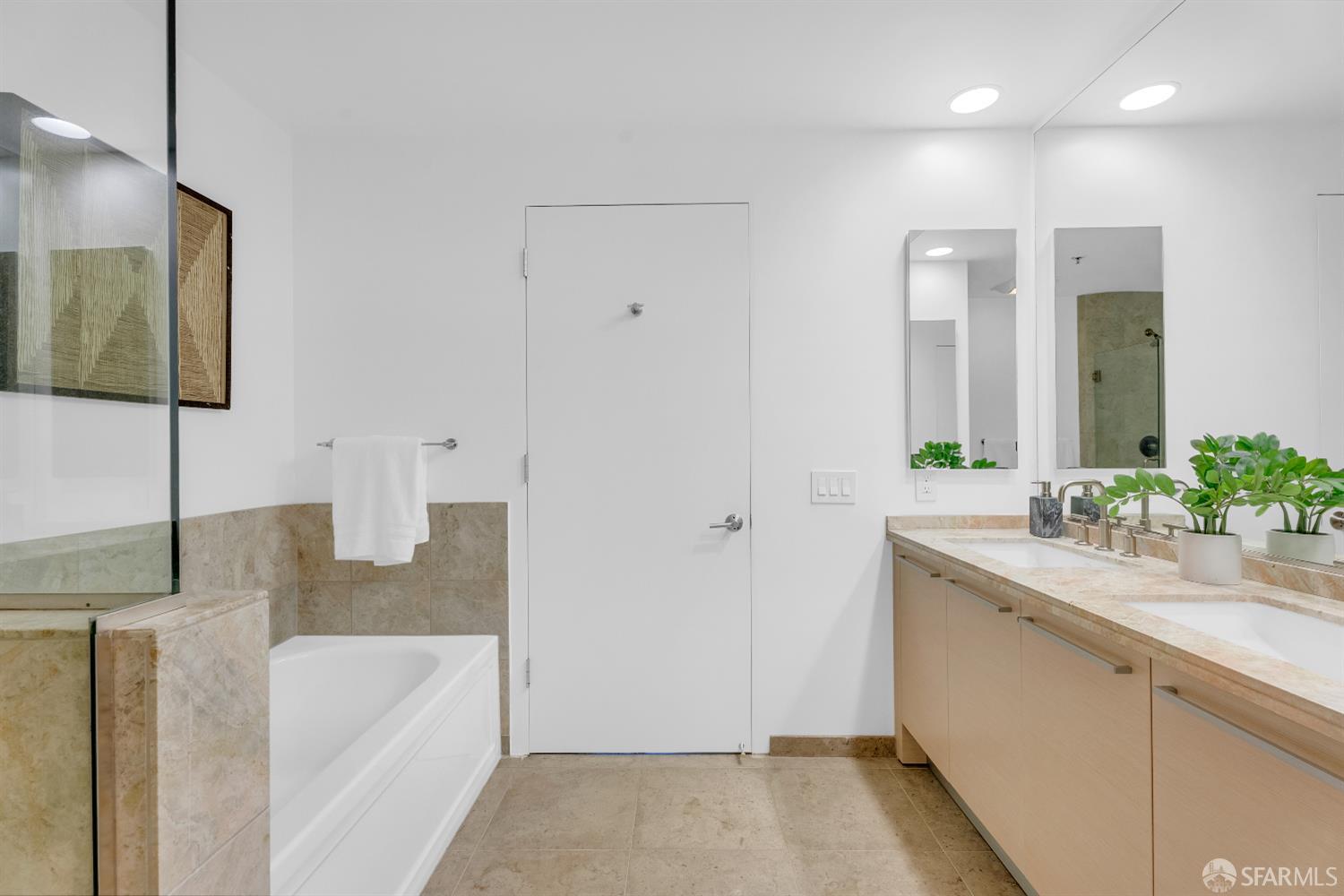 Detail Gallery Image 46 of 84 For 425 1st St #1902,  San Francisco,  CA 94105 - 2 Beds | 2 Baths