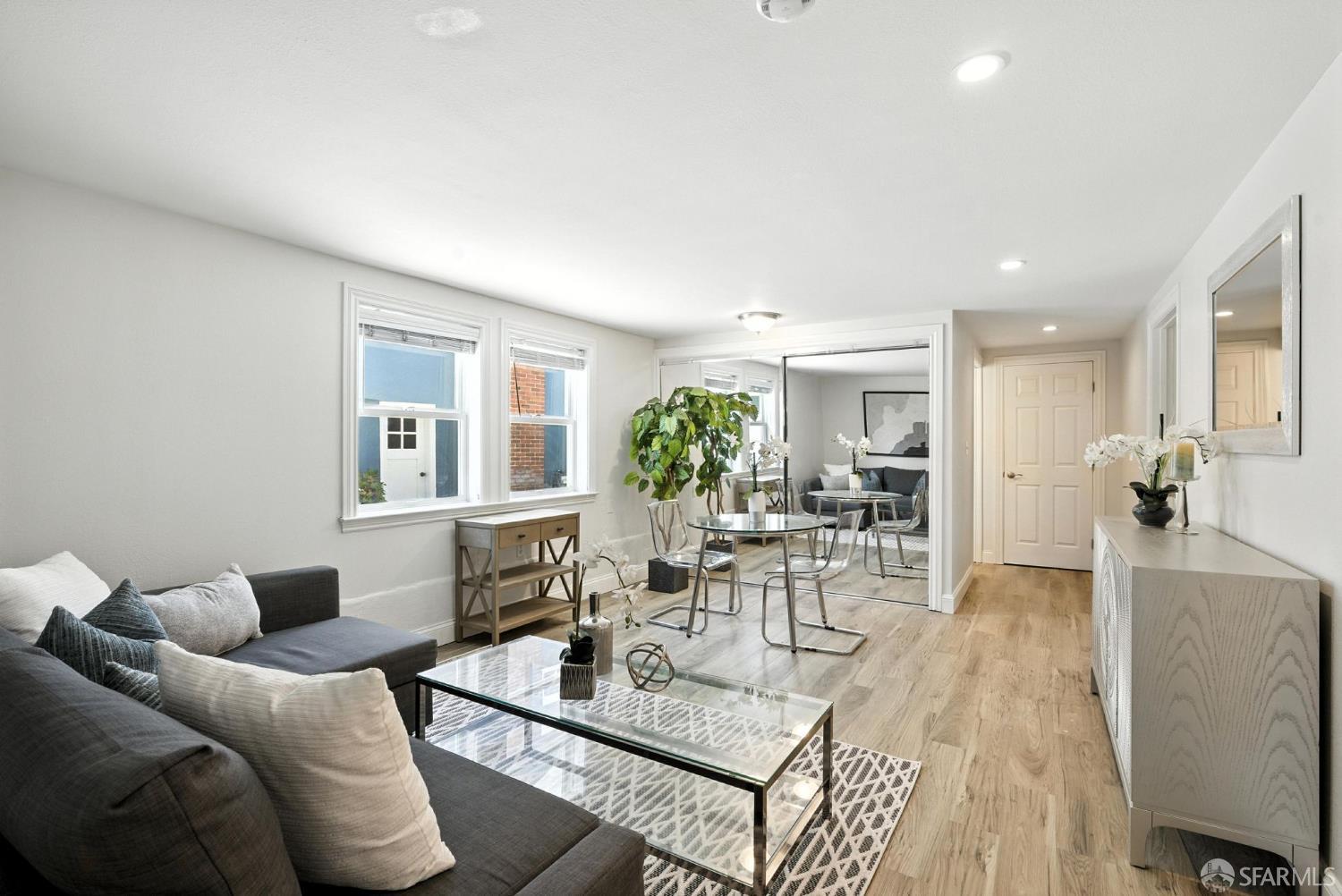 Detail Gallery Image 25 of 40 For 170 Eastwood Dr, San Francisco,  CA 94112 - 5 Beds | 3/1 Baths