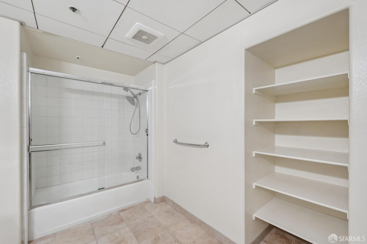 Detail Gallery Image 34 of 53 For 423 7th St #303,  Oakland,  CA 94607 - 2 Beds | 1 Baths