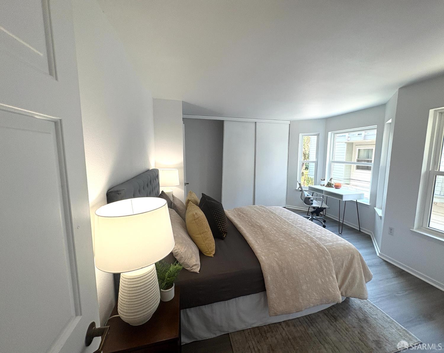 Detail Gallery Image 17 of 27 For 450 Carl St, San Francisco,  CA 94117 - 2 Beds | 2 Baths