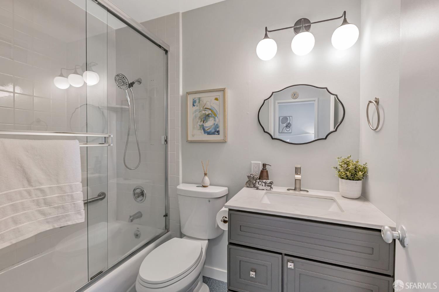Detail Gallery Image 22 of 31 For 1734 Bay St #103,  San Francisco,  CA 94123 - 1 Beds | 1 Baths