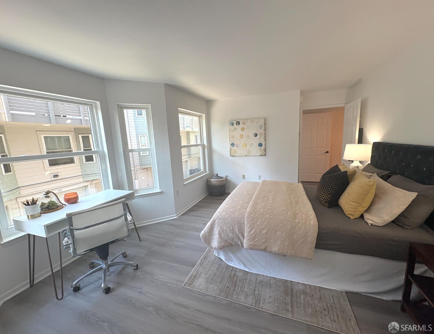 Detail Gallery Image 16 of 27 For 450 Carl St, San Francisco,  CA 94117 - 2 Beds | 2 Baths
