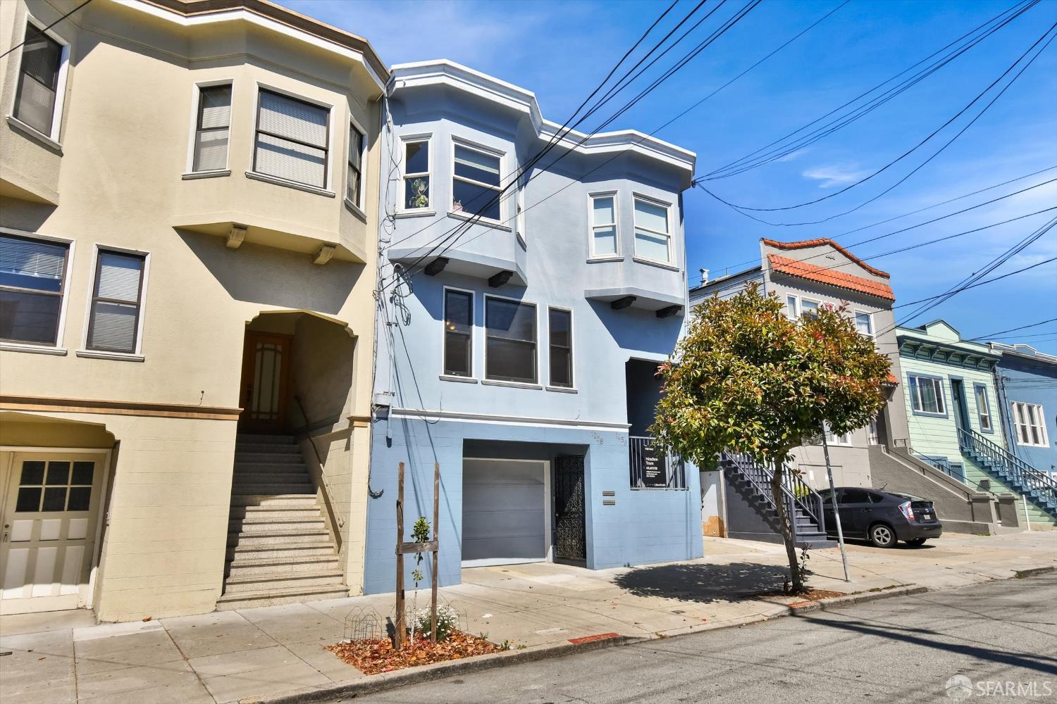 Detail Gallery Image 2 of 55 For 1258 York St, San Francisco,  CA 94110 - 3 Beds | 2/1 Baths