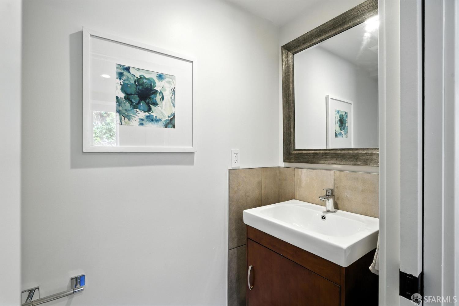 Detail Gallery Image 21 of 40 For 170 Eastwood Dr, San Francisco,  CA 94112 - 5 Beds | 3/1 Baths
