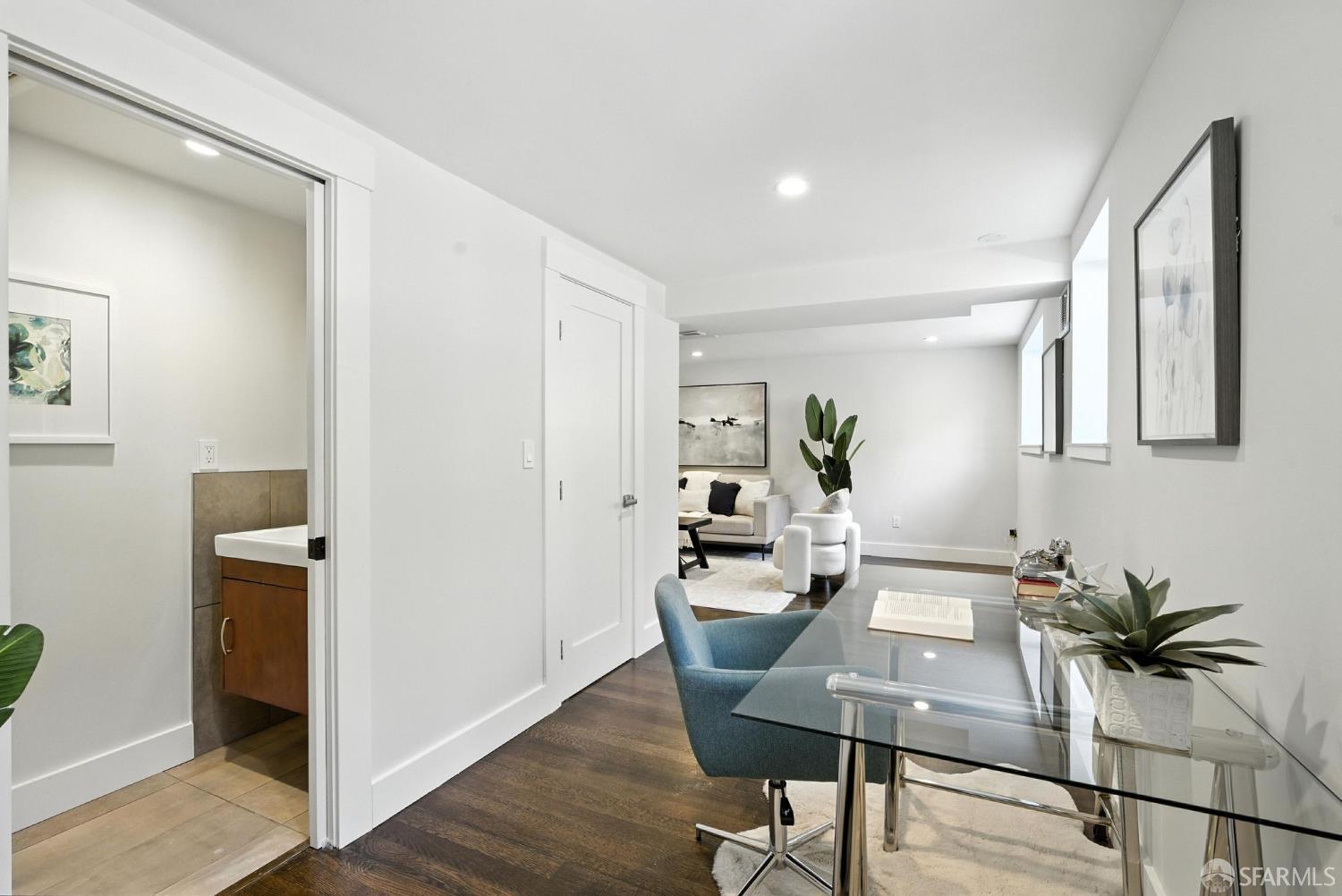 Detail Gallery Image 20 of 40 For 170 Eastwood Dr, San Francisco,  CA 94112 - 5 Beds | 3/1 Baths