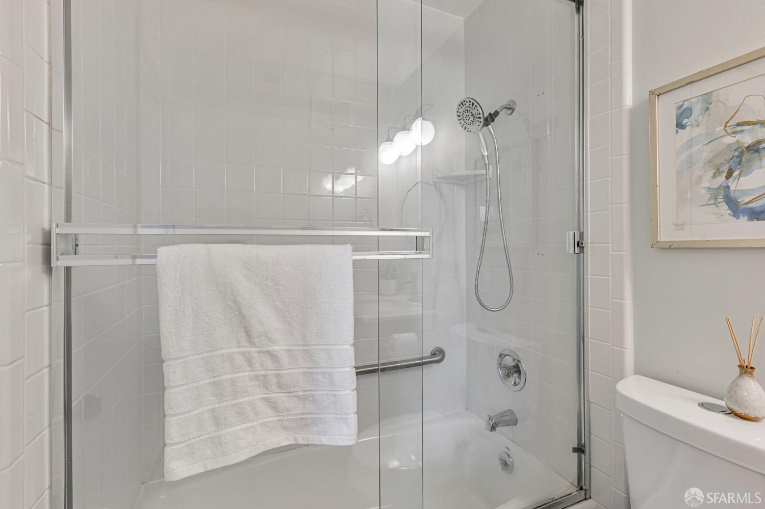 Detail Gallery Image 23 of 31 For 1734 Bay St #103,  San Francisco,  CA 94123 - 1 Beds | 1 Baths