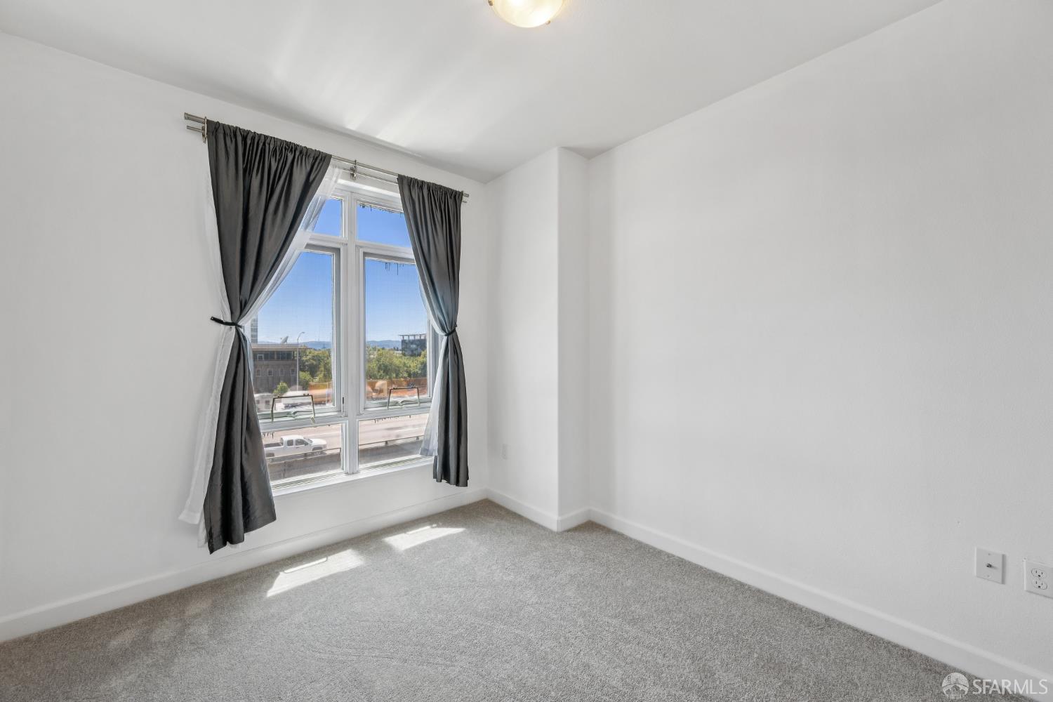 Detail Gallery Image 39 of 53 For 423 7th St #303,  Oakland,  CA 94607 - 2 Beds | 1 Baths