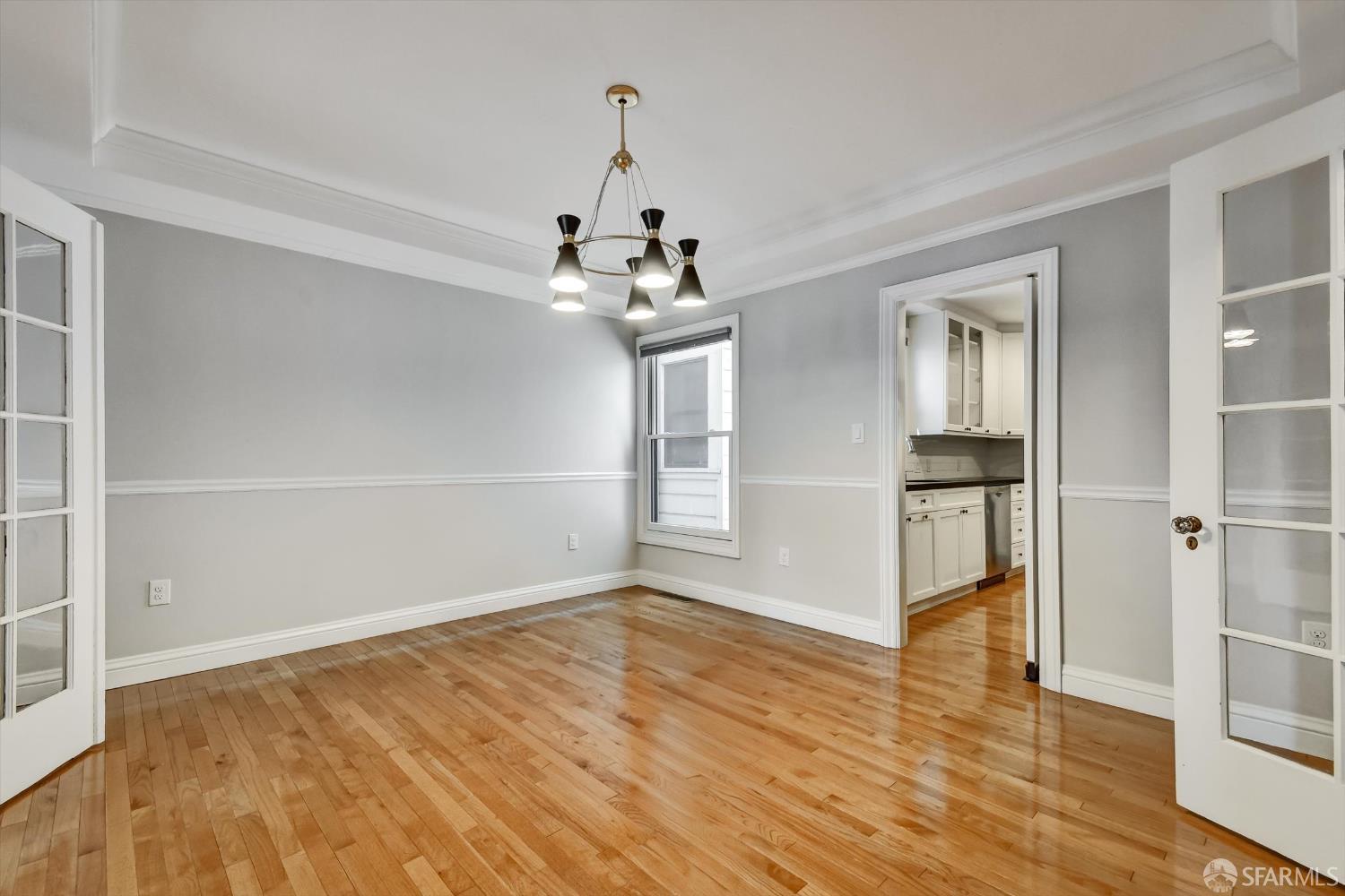 Detail Gallery Image 26 of 55 For 1258 York St, San Francisco,  CA 94110 - 3 Beds | 2/1 Baths