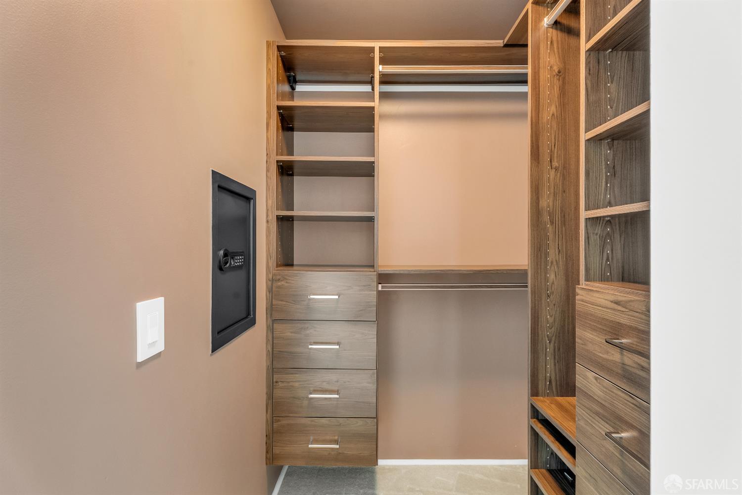 Detail Gallery Image 43 of 84 For 425 1st St #1902,  San Francisco,  CA 94105 - 2 Beds | 2 Baths