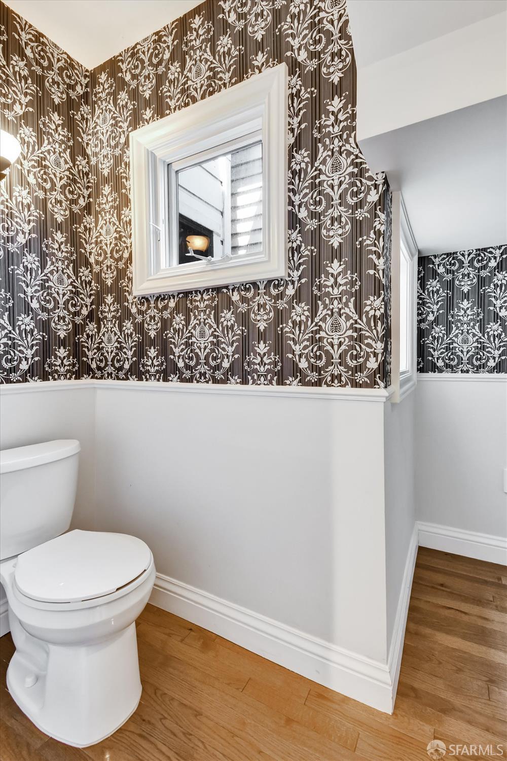 Detail Gallery Image 21 of 55 For 1258 York St, San Francisco,  CA 94110 - 3 Beds | 2/1 Baths