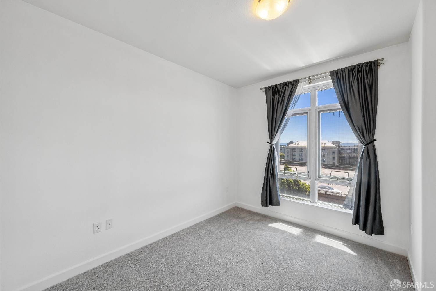 Detail Gallery Image 38 of 53 For 423 7th St #303,  Oakland,  CA 94607 - 2 Beds | 1 Baths