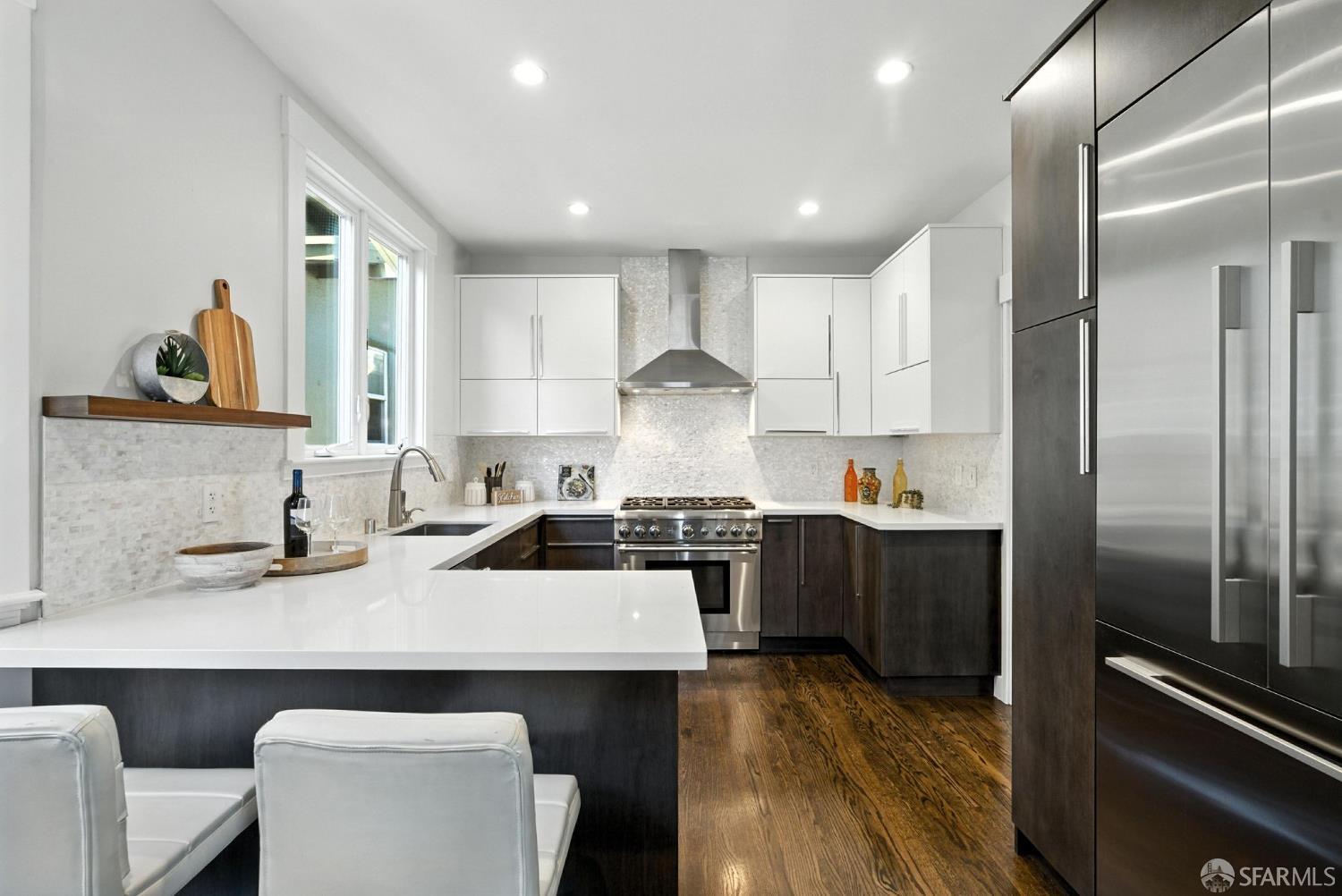 Detail Gallery Image 9 of 40 For 170 Eastwood Dr, San Francisco,  CA 94112 - 5 Beds | 3/1 Baths