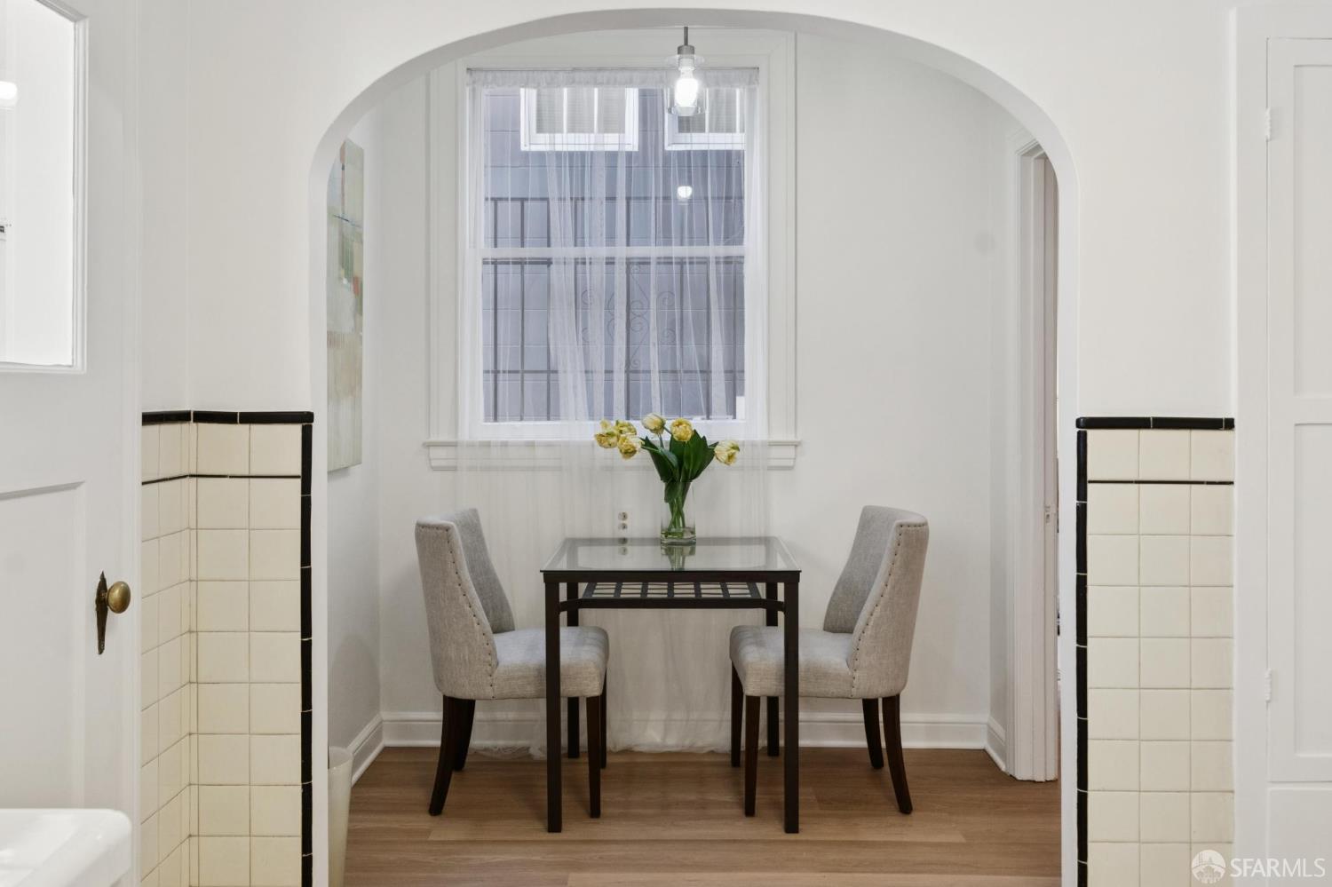 Detail Gallery Image 14 of 22 For 1063 Sanchez St, San Francisco,  CA 94114 - – Beds | – Baths